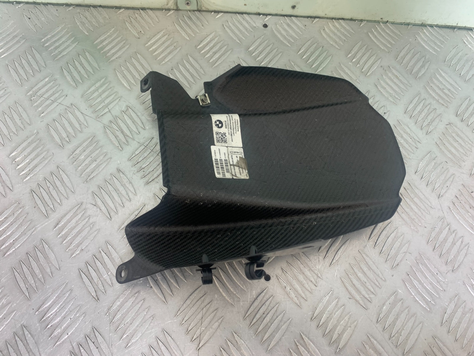 BMW M1000 R CARBON HUGGER  YEAR 2023-2024 (CMB1140)
