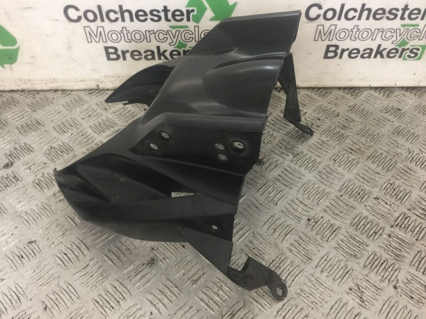 KAWASAKI KLE 650 VERSYS TOP FAIRING COWL  YEAR 2010 (STOCK 775)