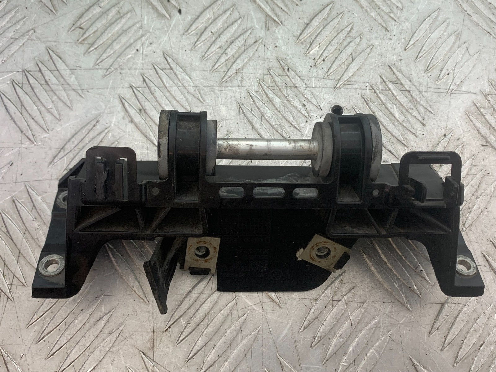 BMW S1000 RR TANK BRACKET YEAR 2015-2018 (CMB1246)