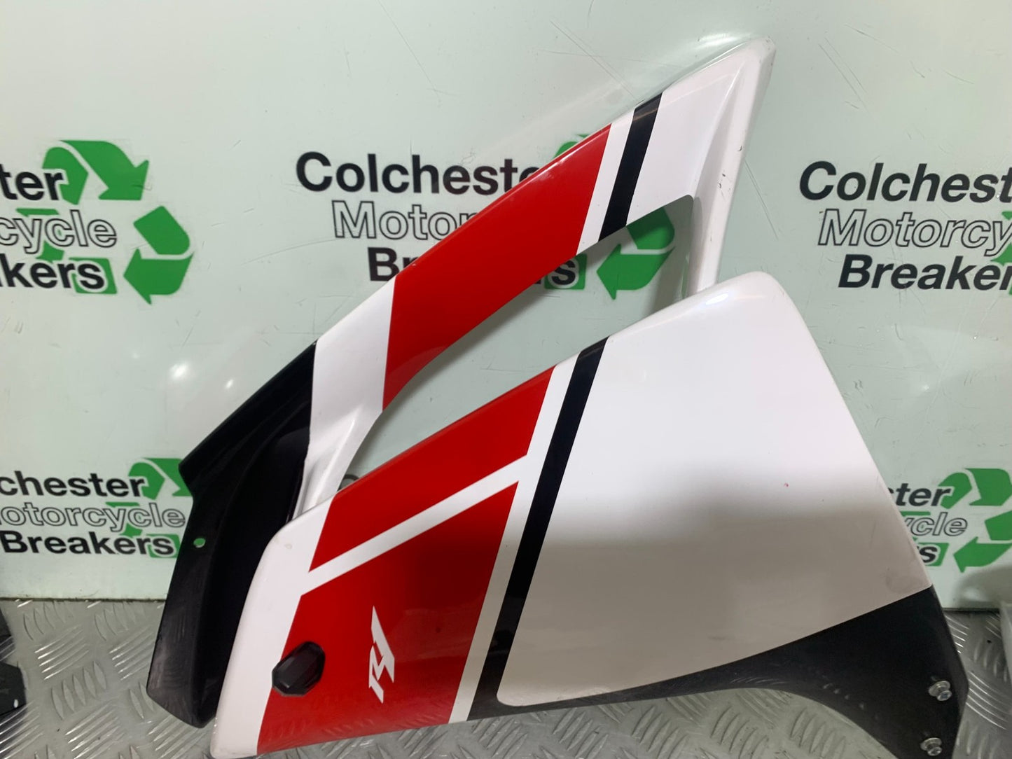 YAMAHA YZF R1 4C8 FAIRING KIT (PATTERN) YEAR 2007-2008 (CMB1237)