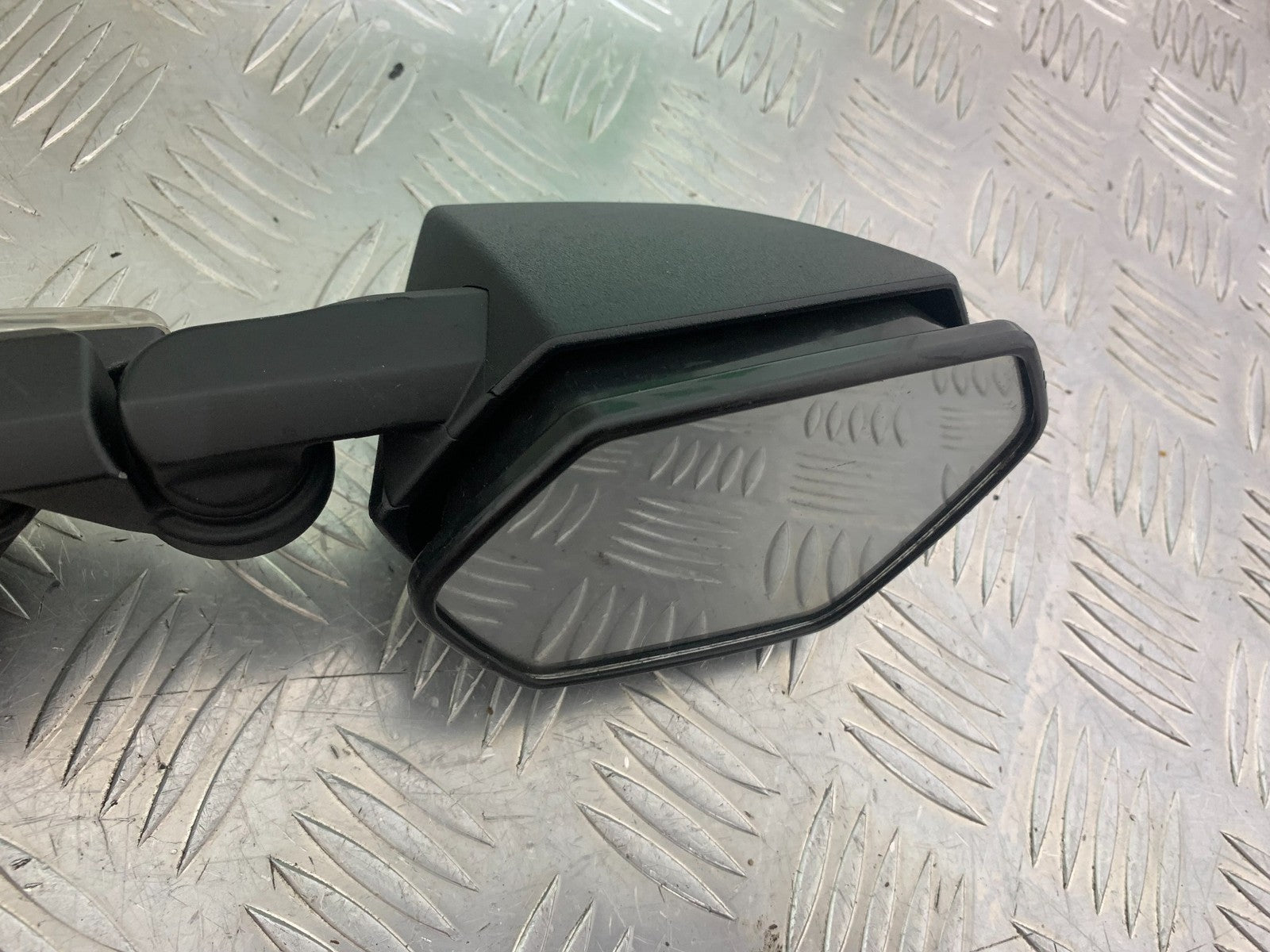 KAWASAKI ZX10R ZX10 R RIGHT MIRROR  2008-2010 (CMB1206)