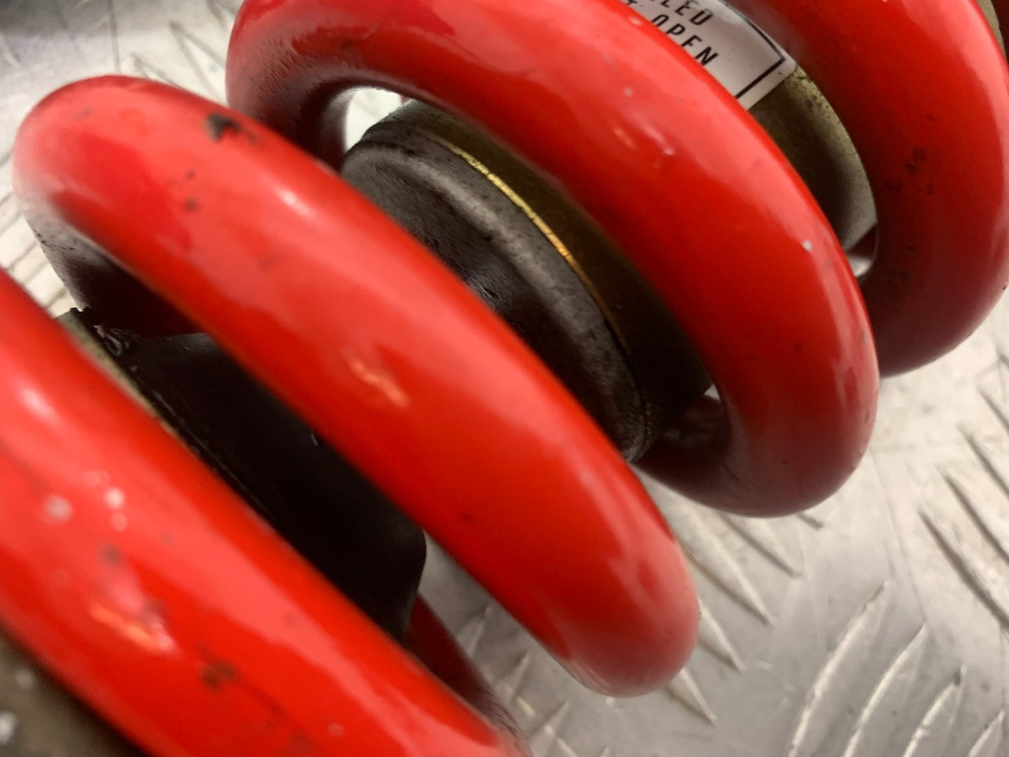HONDA NTV 600 REVERE REAR SHOCK YEAR 1988-1996  (CMB1281)