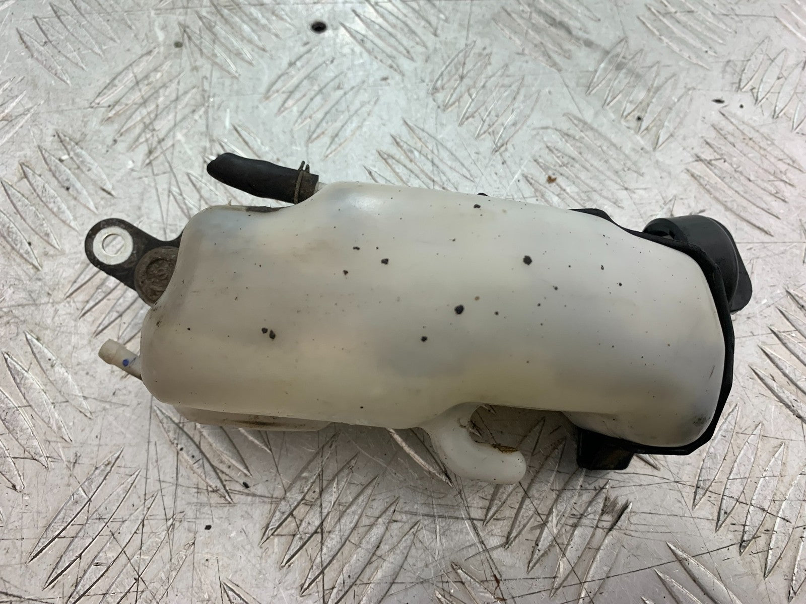 HONDA CB650F CB 650 FA-E COOLANT BOTTLE  YEAR 2014-2017 (CMB1226)