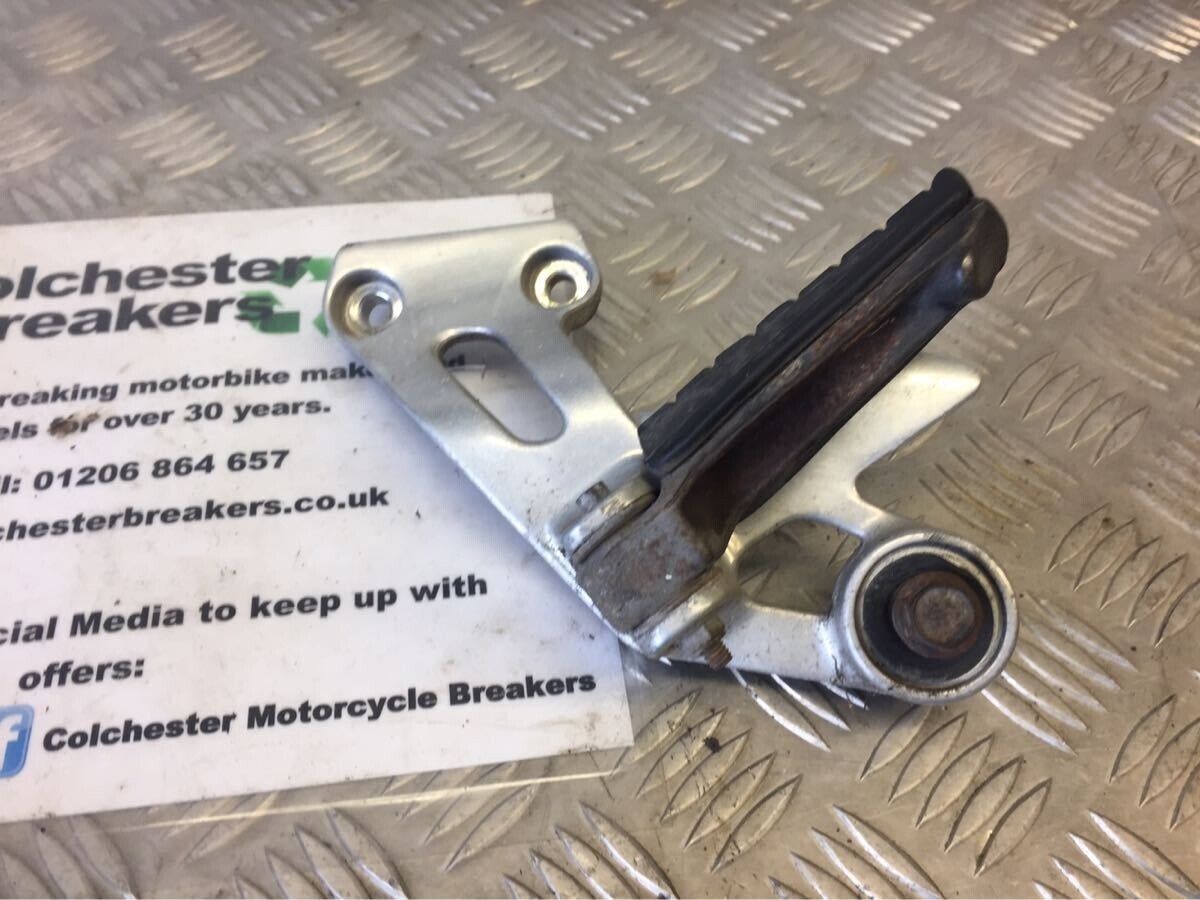 YAMAHA XJ900 XJ 900 DIVERSION LEFT REAR HANGER  YEAR 1998