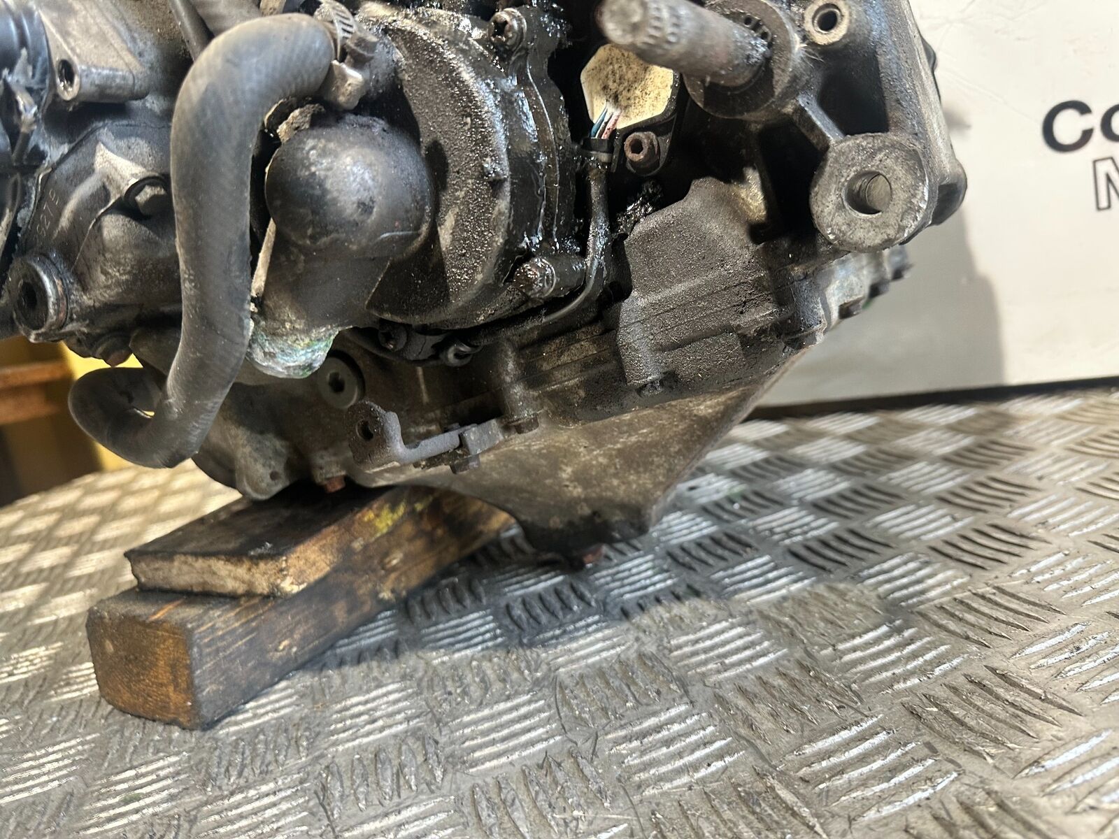 SUZUKI GSXR600 GSXR 600 K1 K2 K3 N723 ENGINE 2000 TO 2003 (CMB1121)
