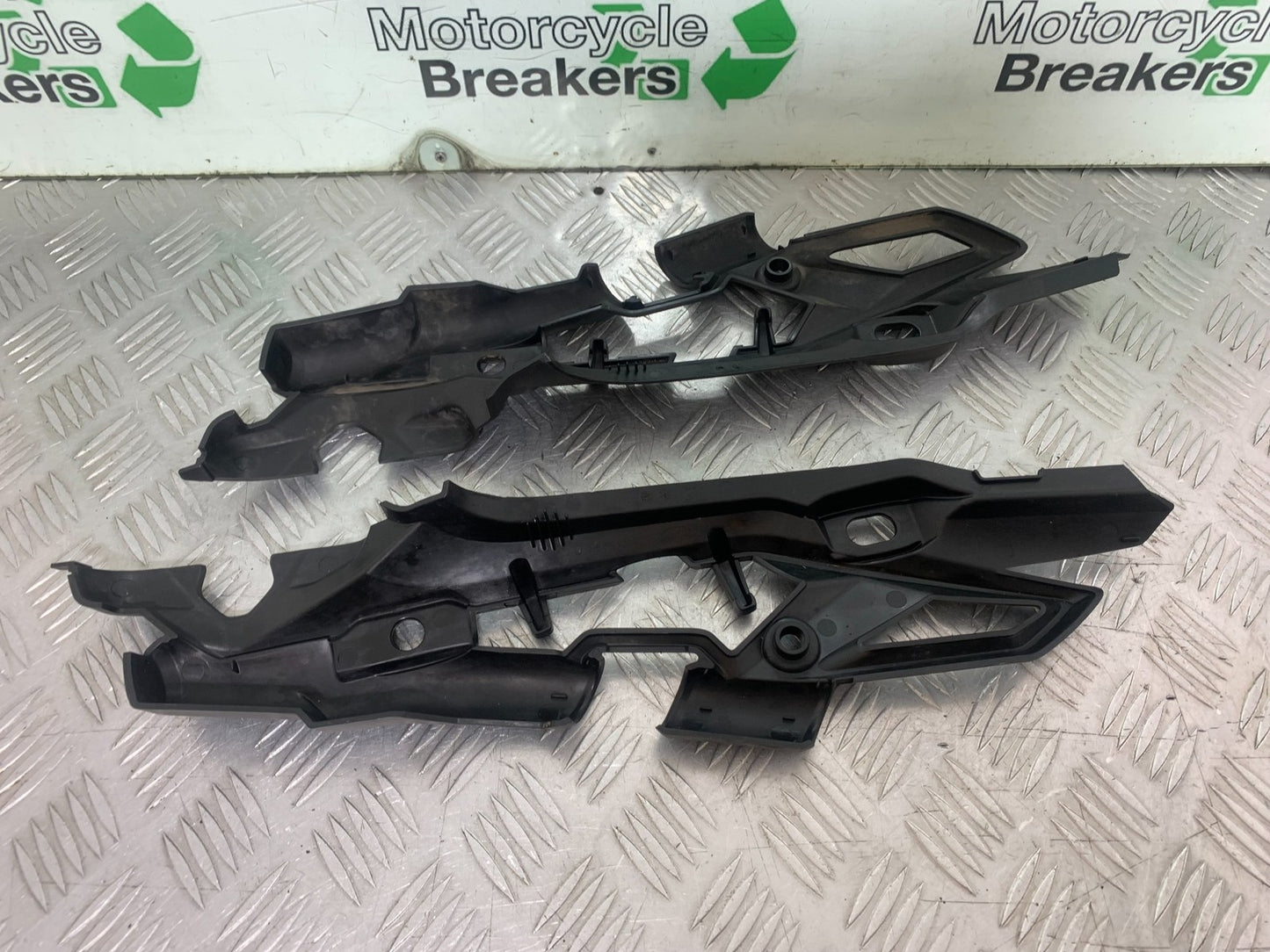TRIUMPH TIGER 800 XRT LEFT AND RIGHT SIDE NFILL PANELS  2018-2020 (CMB1193)