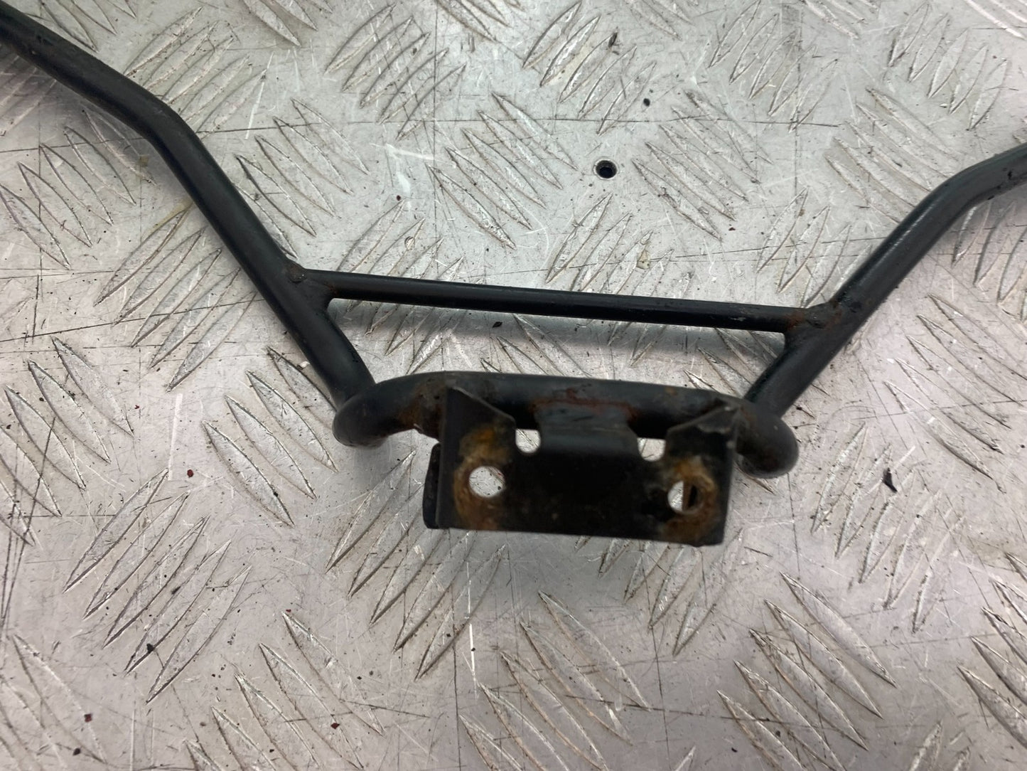 YAMAHA YZF1000 THUNDERACE MIRROR STAY   YEAR 1997-2000 (CMB1204)