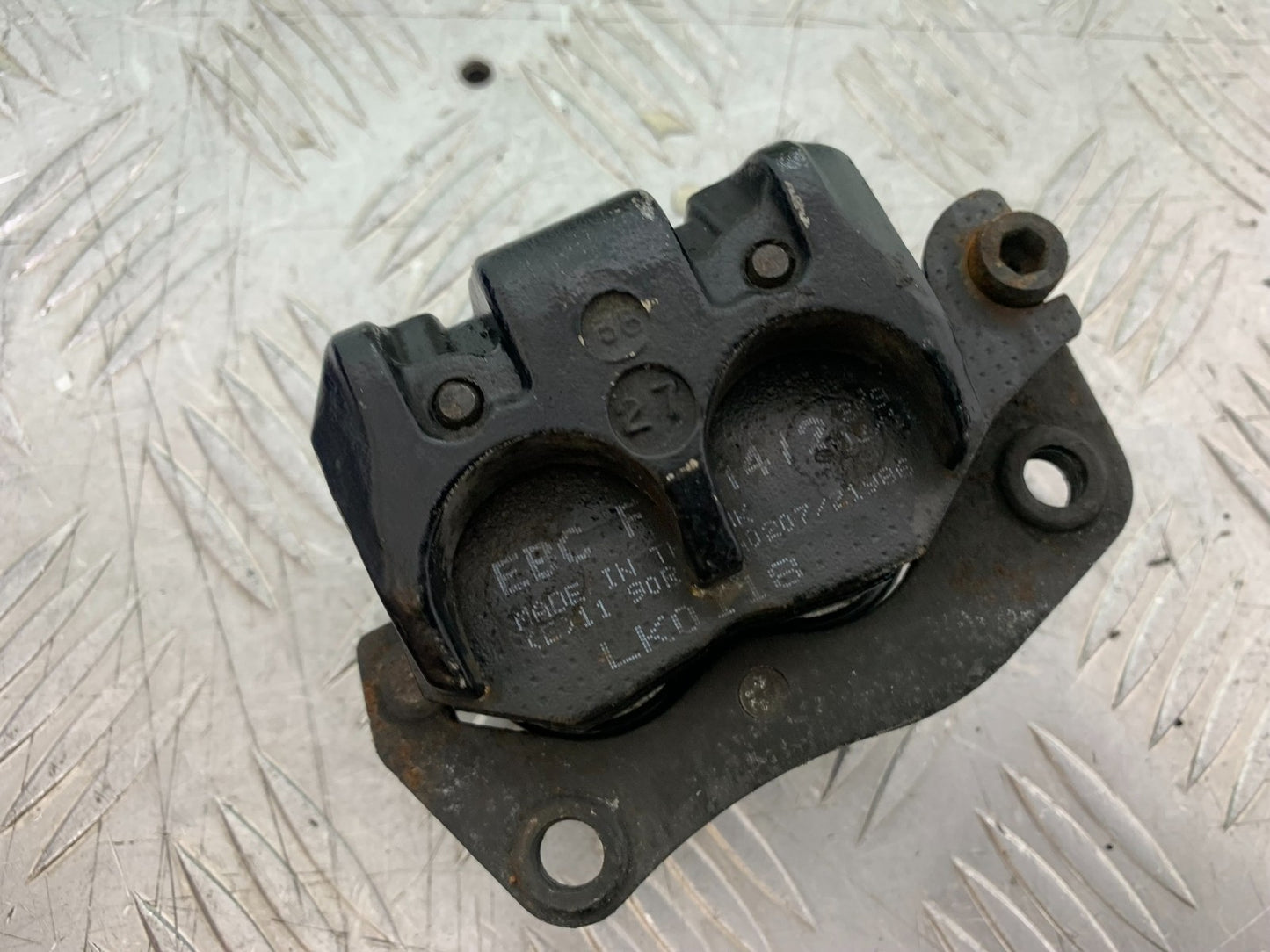 TRIUMPH 955i SPRINT ST REAR BRAKE CALIPER YEAR 1999-04 (CMB1230)