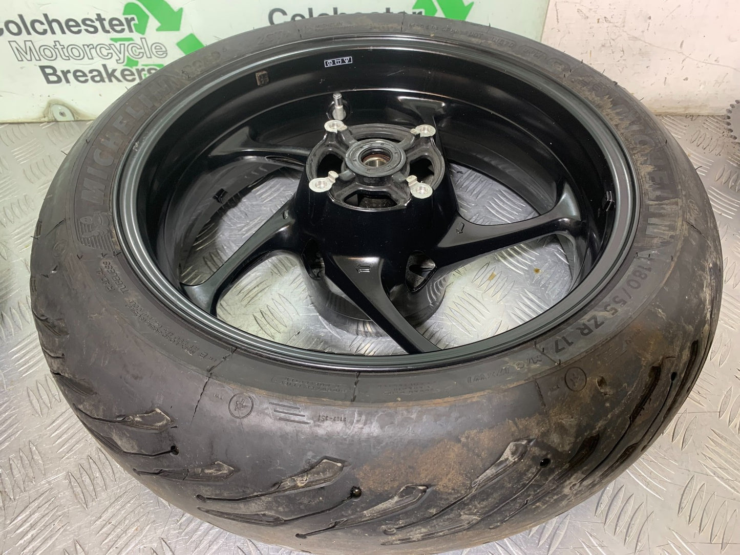 TRIUMPH TRIDENT 660 REAR WHEEL (GOOD TYRE)   YEAR 2021-2024 (CMB1295)