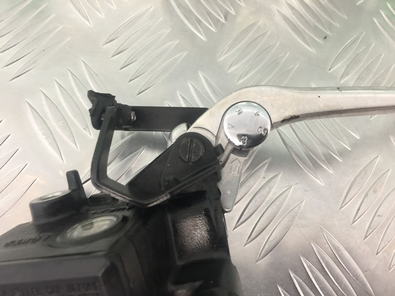 TRIUMPH TIGER 800 XRT FRONT MASTER CYLINDER YEAR 2015-2017  (STOCK 920)