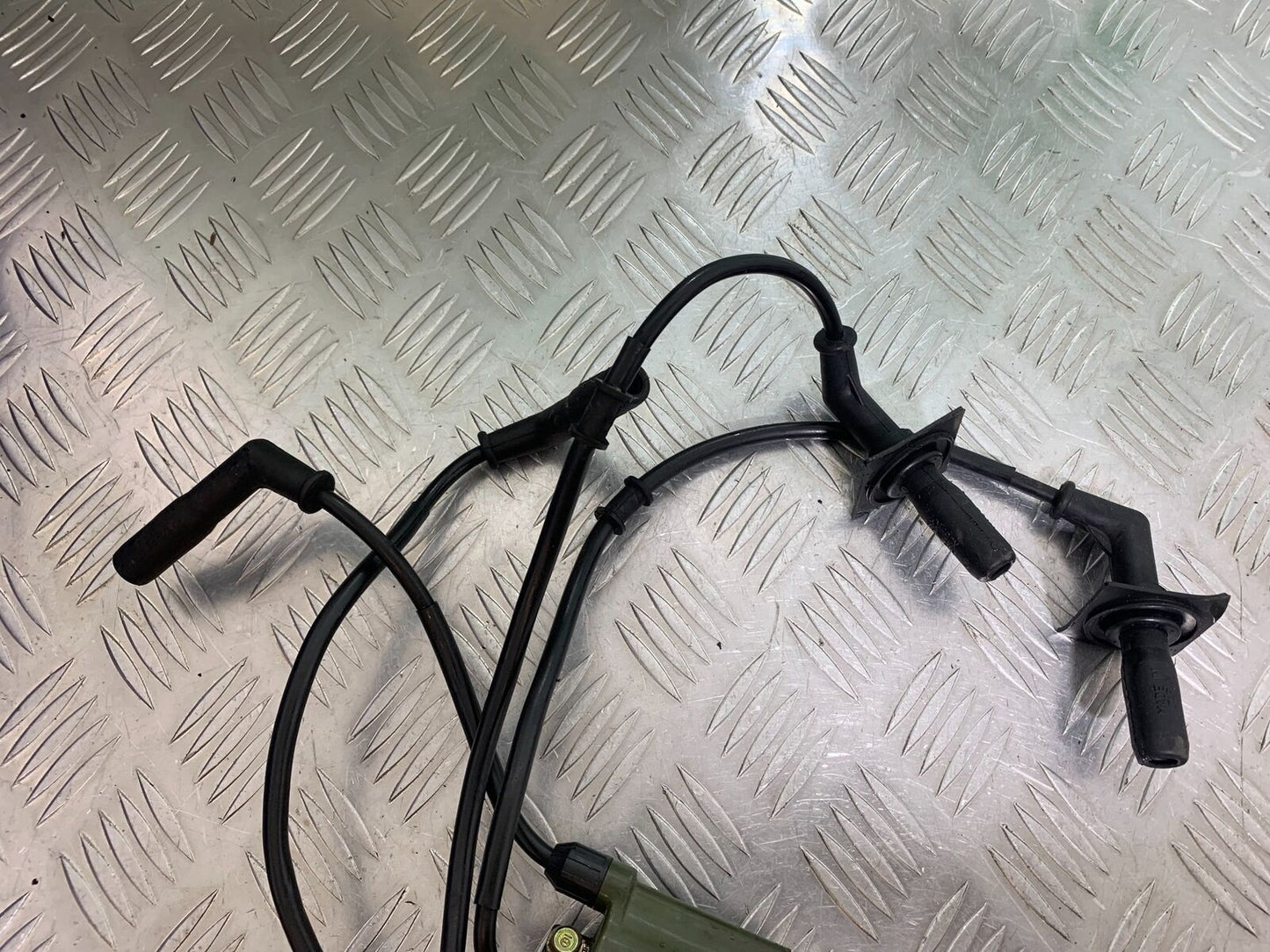 HONDA VT1100 C SHADOW SPIRIT COILS AND CAPS  2002-2003 (CMB1035)