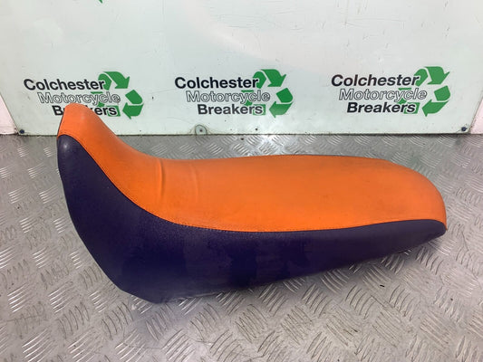 YAMAHA XT125 X XT 125 X SEAT   2005-2011 (CMB1097)