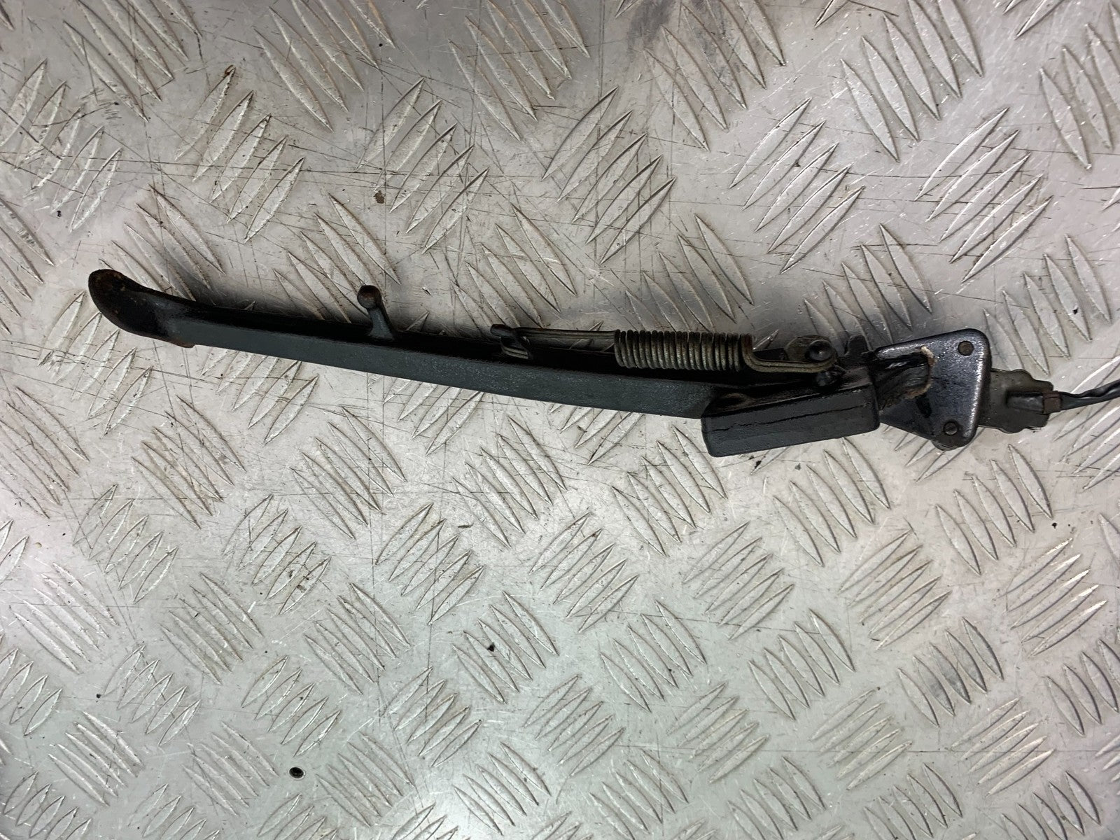 KAWASAKI ZZR1100 D SIDE STAND   YEAR 1993-2001 (CMB1189)