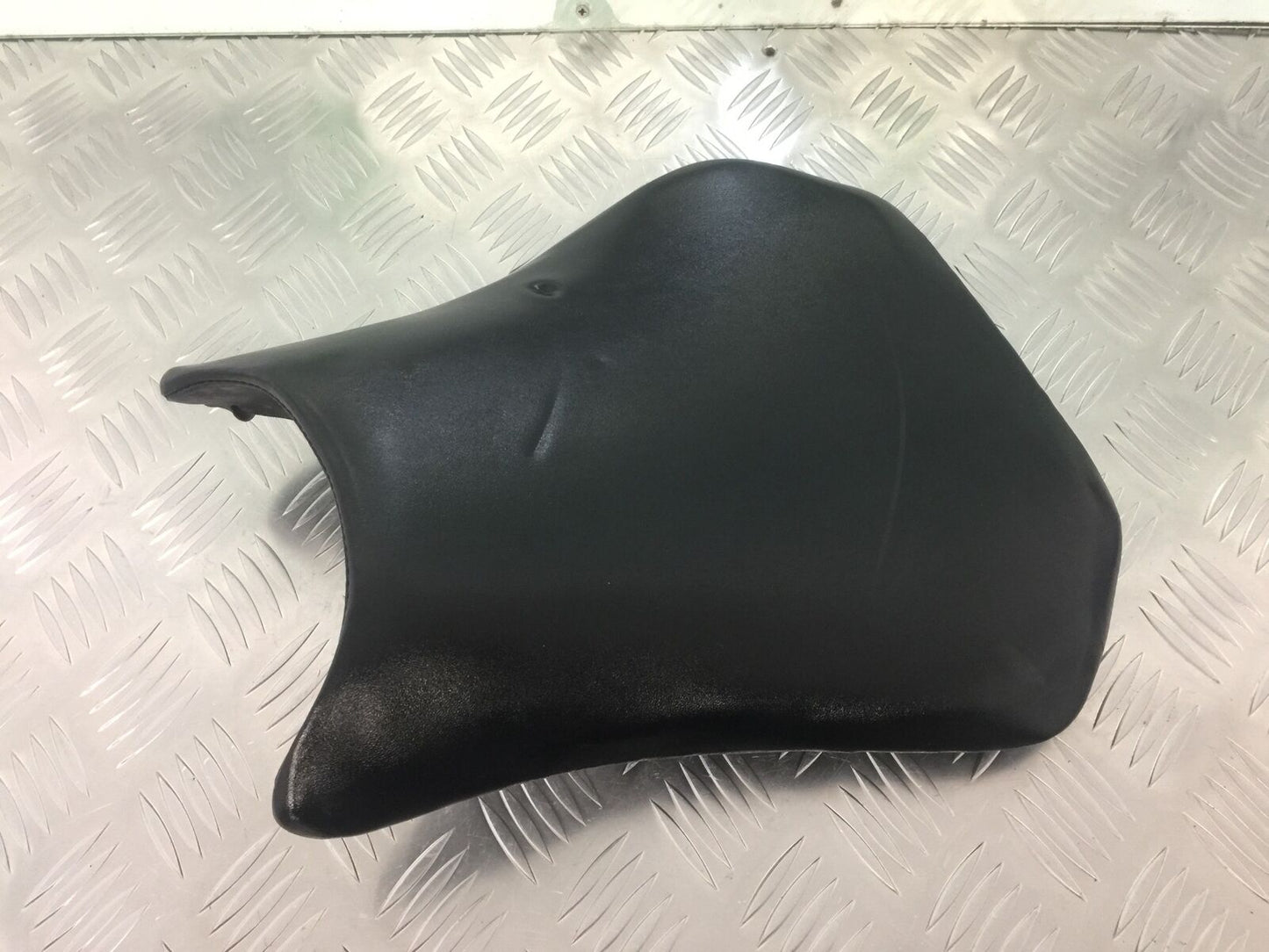 HONDA CBR600 RR FRONT SEAT   YEAR 2005-2006 (STOCK 933)