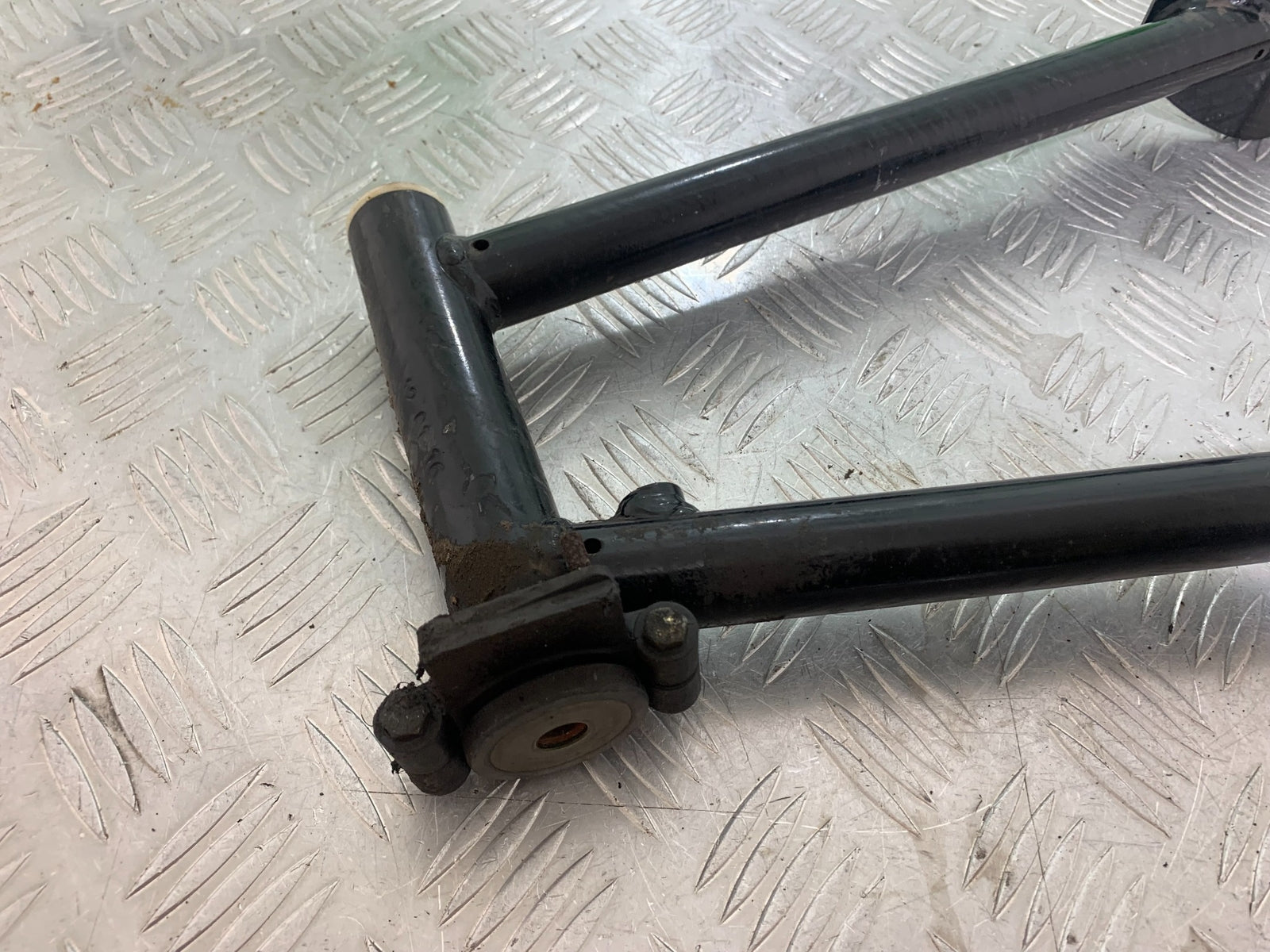 ROYAL ENFIELD BULLET 500 EFI SWINGARM  YEAR 2008 - 2016 (CMB1153)