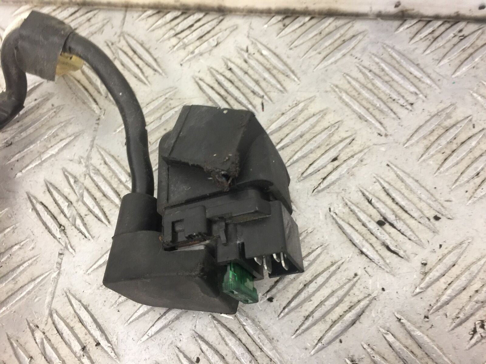 KAWASAKI ZX6R ZX6 J STARTER SOLENOID YEAR 2000  (STOCK 456)