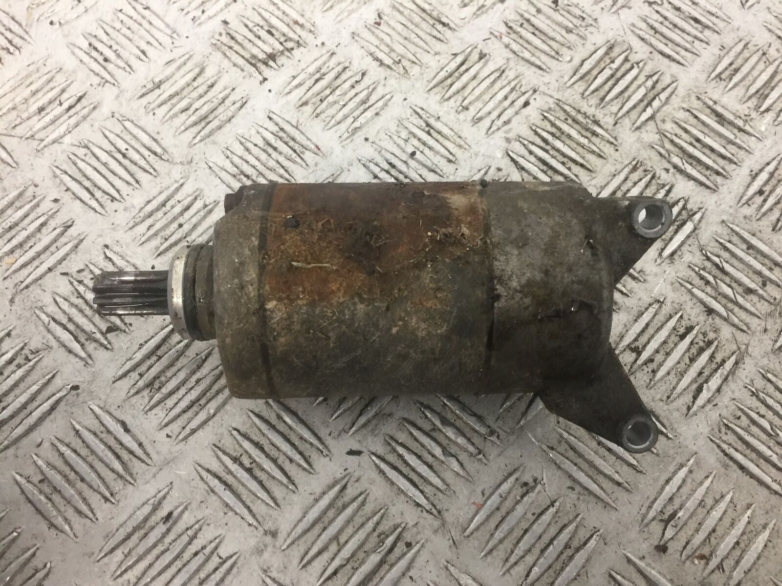 YAMAHA XV535 XV 535 VIRAGO STARTER MOTOR   YEAR 1994-02 (STOCK 772)