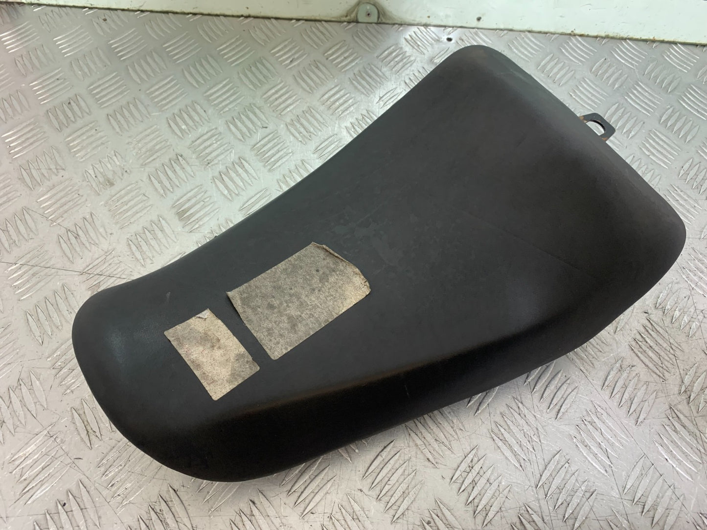 ROYAL ENFIELD HIMALAYAN 411 FRONT SEAT YEAR 2018-2023 (CMB1322)