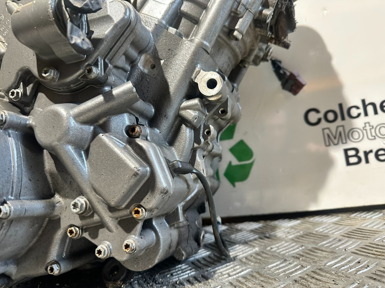 KTM 990 SUPERMOTO T LC8 ENGINE YEAR 2010-2011  (CMB1067)