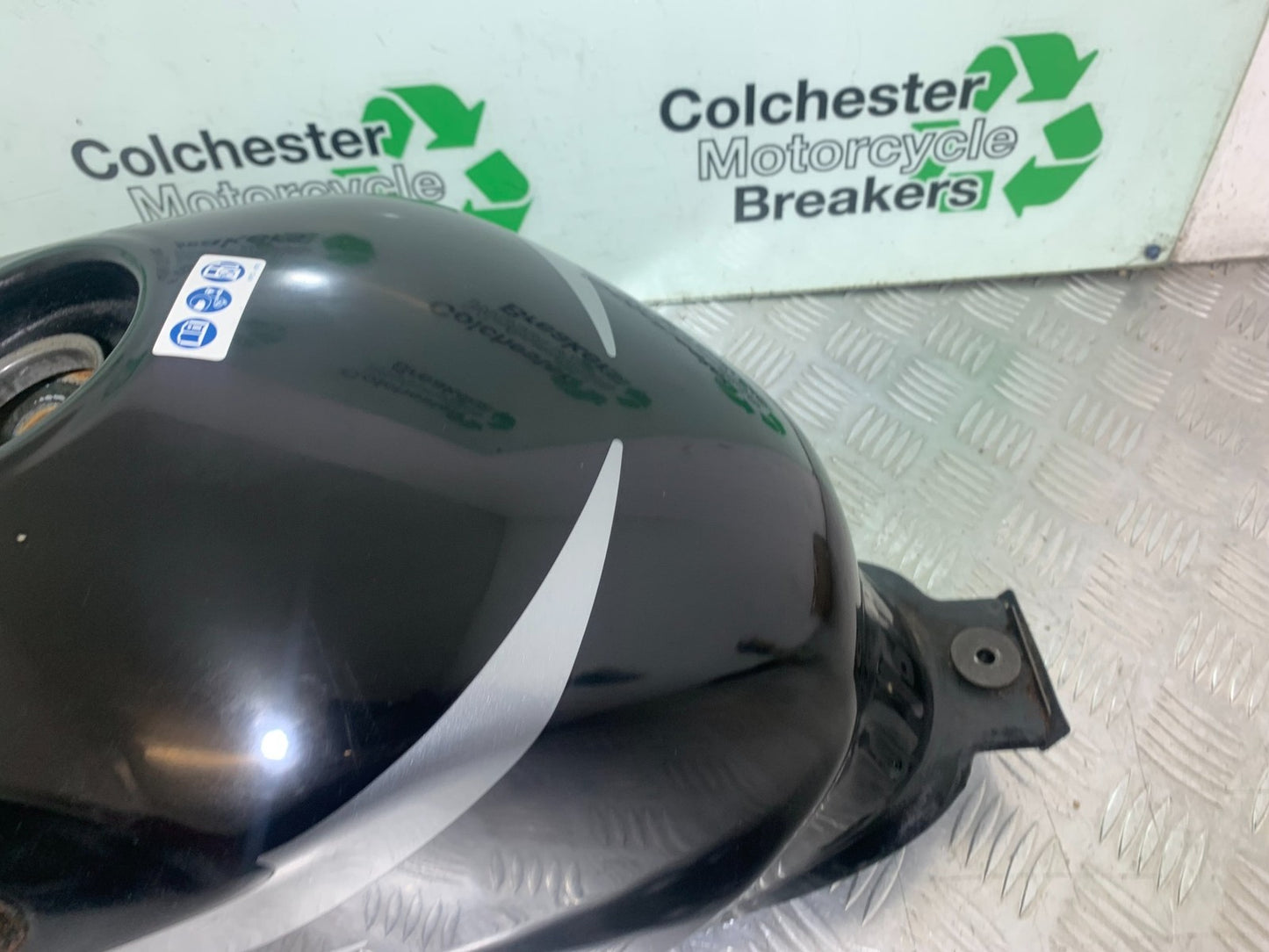 HONDA CBF125 CBF 125 PETROL TANK YEAR 2009-14  (CMB1172)