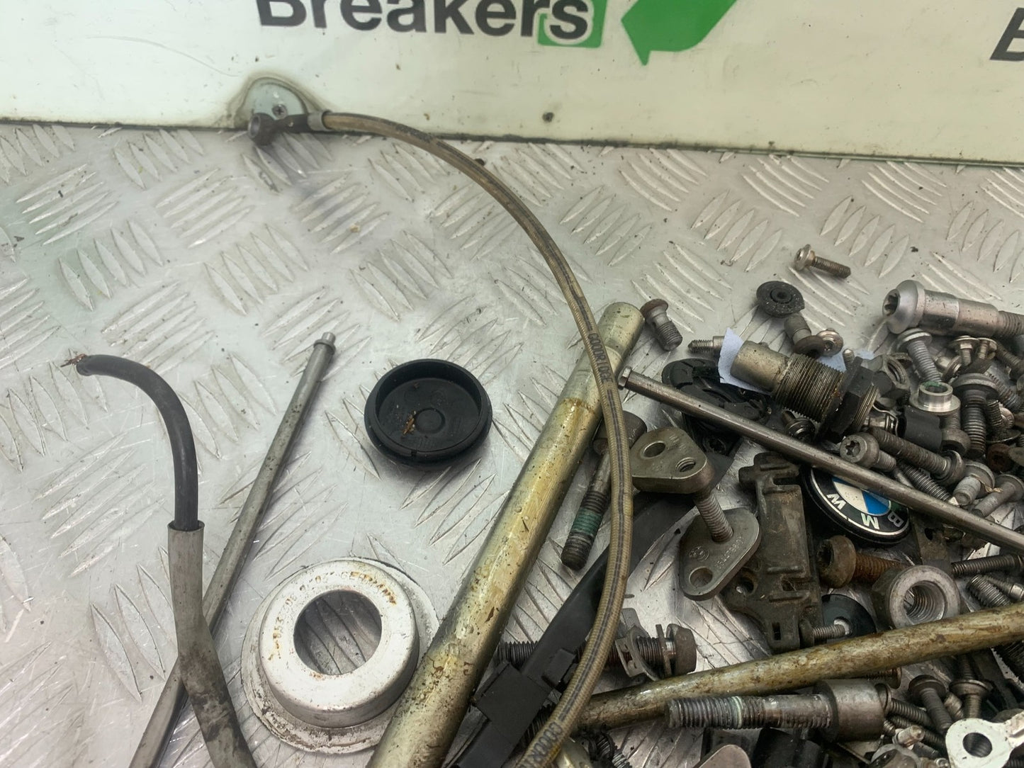 BMW R1200 R 1200 GS NUTS AND BOLTS   YEAR 2013-2016 (CMB1257)