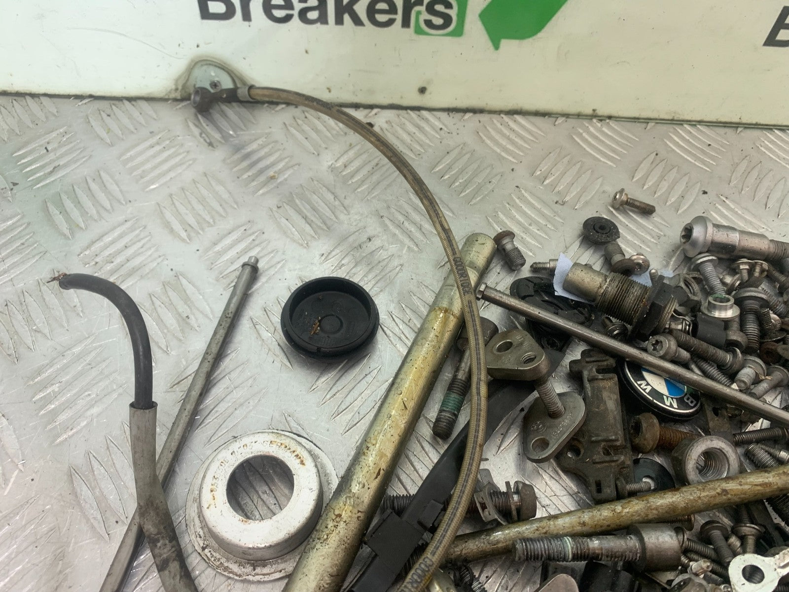 BMW R1200 R 1200 GS NUTS AND BOLTS   YEAR 2013-2016 (CMB1257)