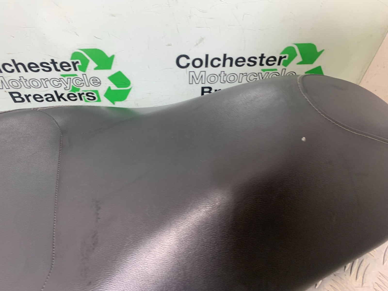 YAMAHA XMAX 300 SEAT  YEAR 2017-2020 (CMB1218)