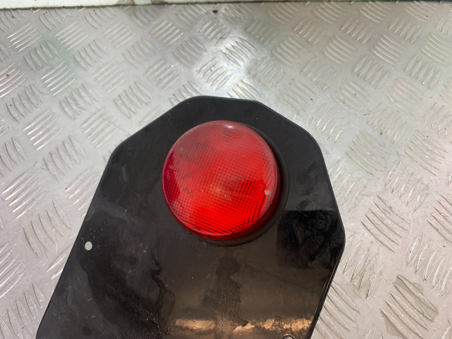 ROYAL ENFIELD BULLET 500 EFI REAR LIGHT AND BRACKET   YEAR 2008 - 2016 (CMB1153)