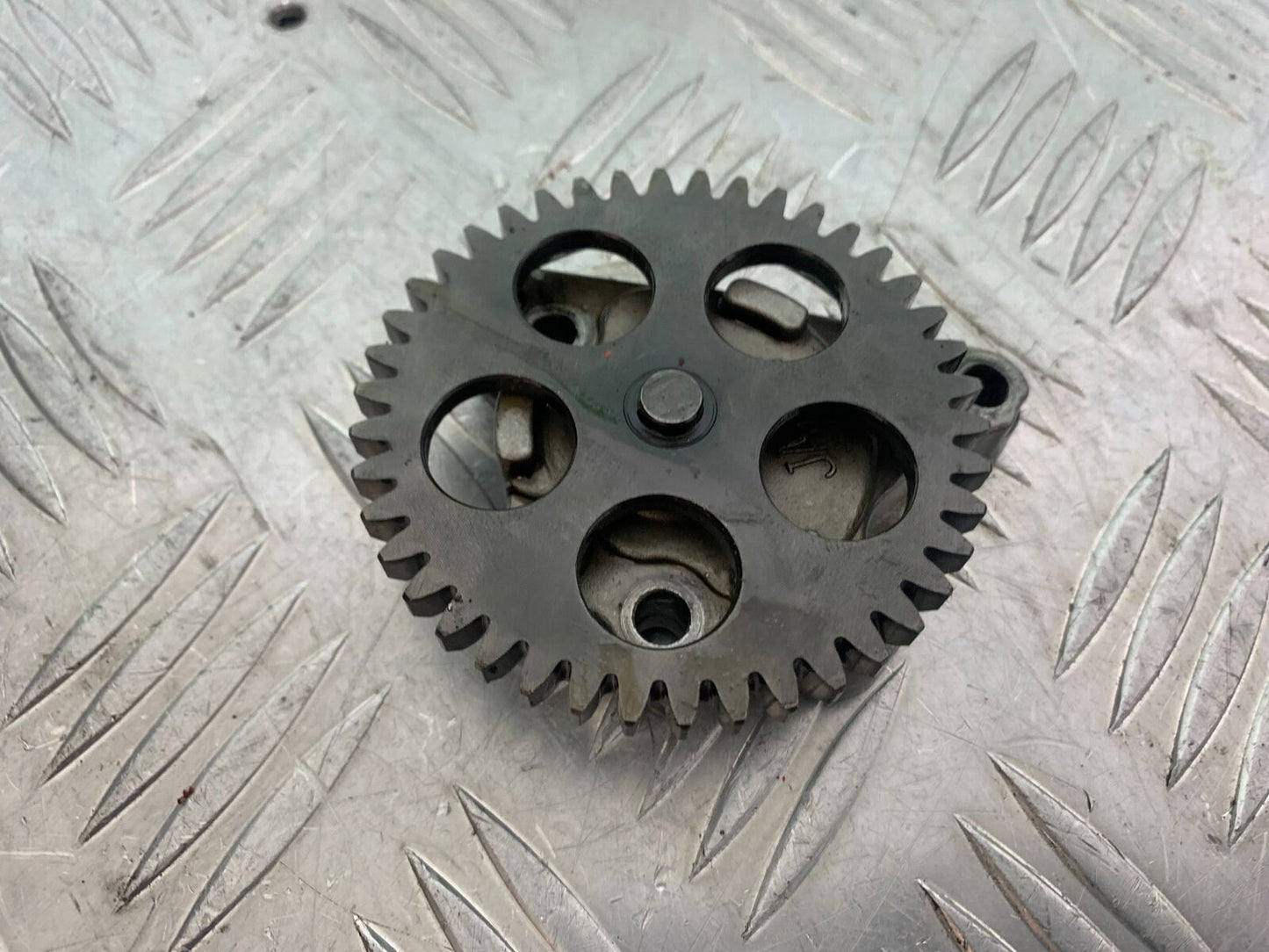 KAWASAKI KLR600 KLR 600 OIL PUMP  YEAR 1993-1995