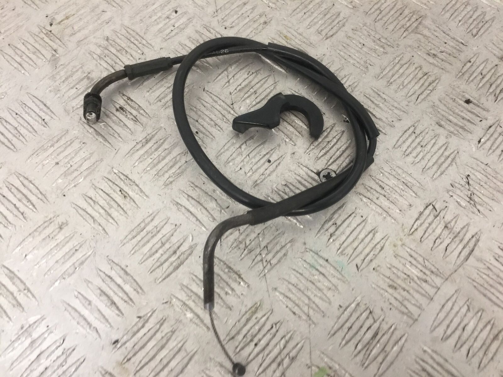 SUZUKI GSF1200 BANDIT MK2 CHOKE CABLE AND LEVER   YEAR 2001-05 (STOCK 859)