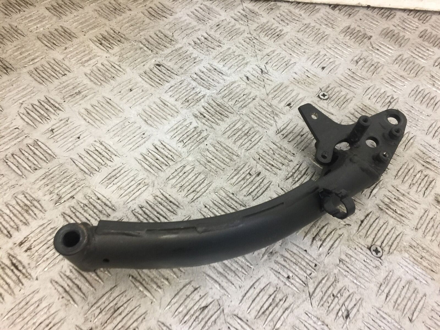 KAWASAKI Z1000 SX RIGHT FRAME RAIL  YEAR 2017 (STOCK 668)