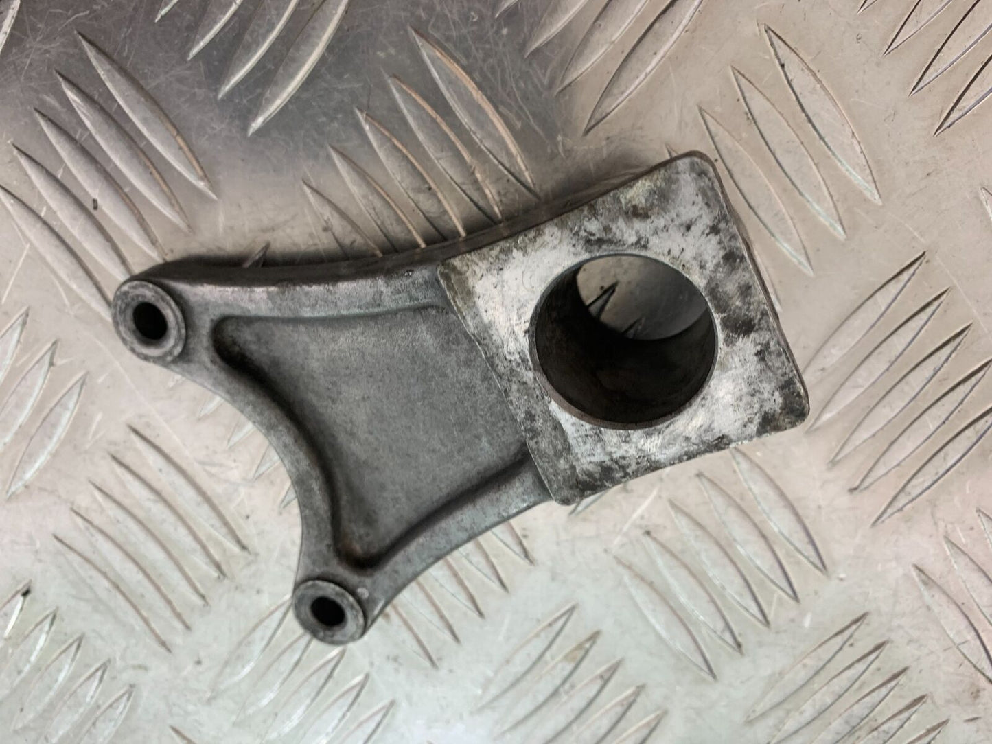SUZUKI GSX1400 GSX 1400 REAR CALIPER BRACKET  YEAR 2002-2006 (CMB1007)