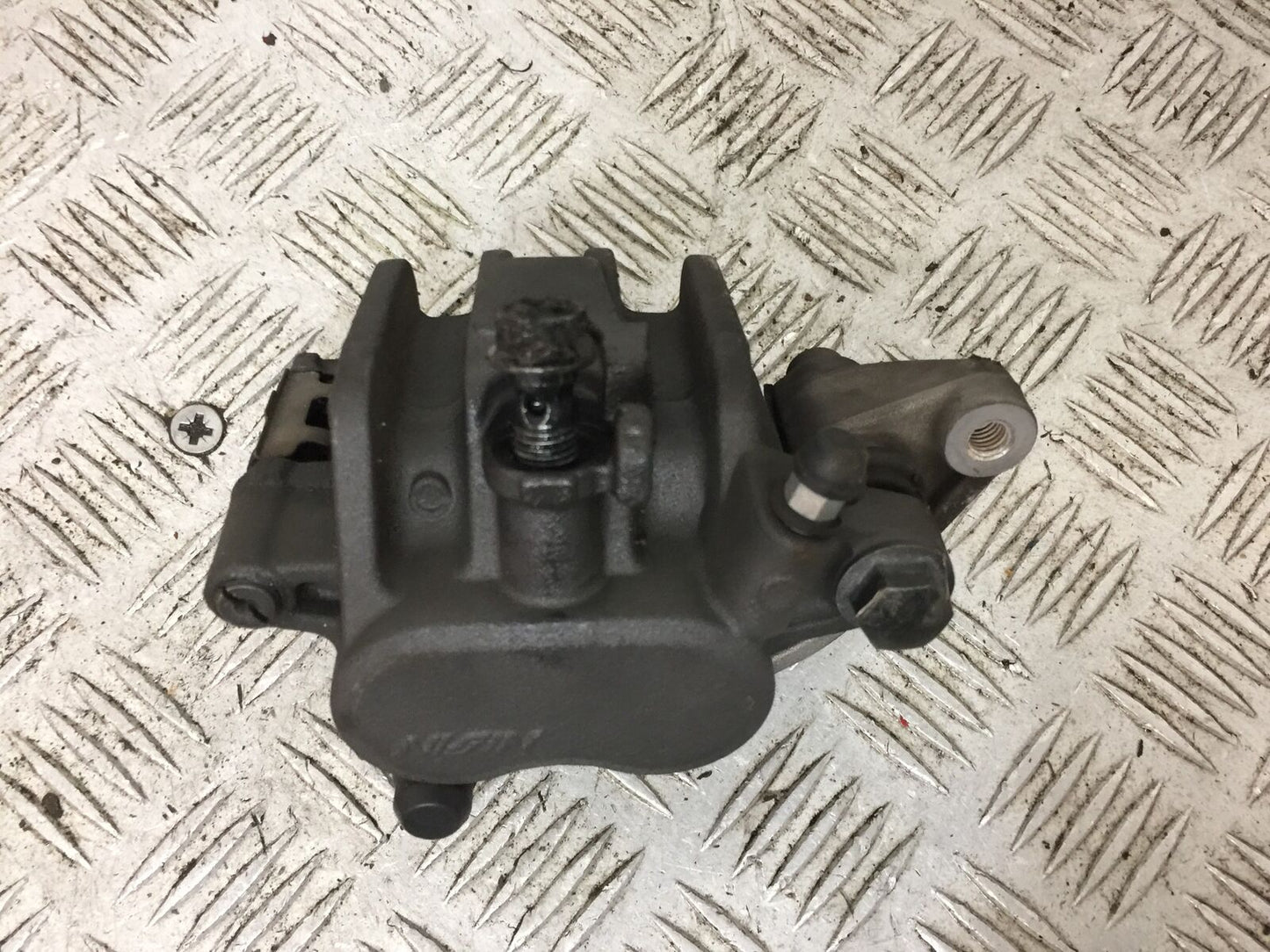 HONDA VT750 SHADOW PHANTOM FRONT BRAKE CALIPER  YEAR 2014 (STOCK 761)