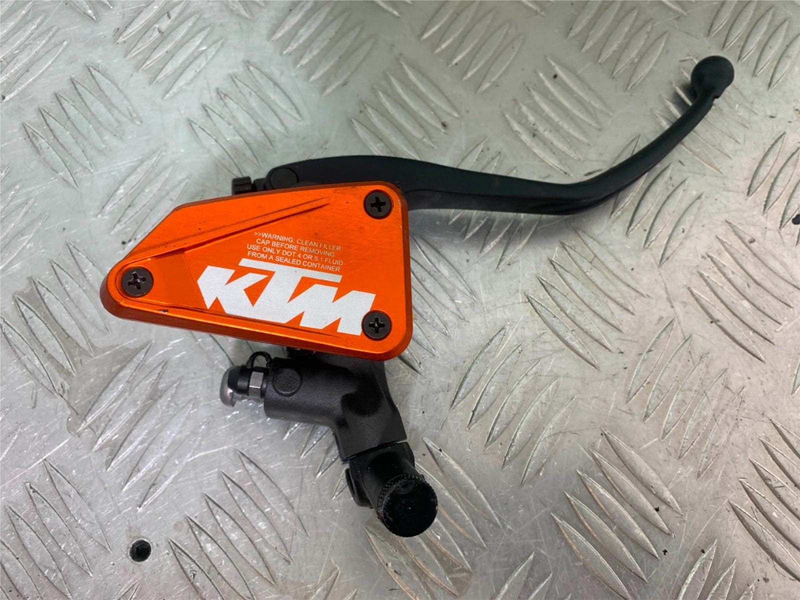 KTM 790 DUKE FRONT BRAKE MASTER CYLINDER YEAR 2018-2021  (CMB11150)