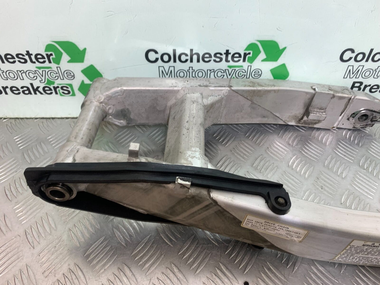 HONDA CBR1100 BLACKBIRD SWINGARM   YEAR 1999-2005 (CMB1103)