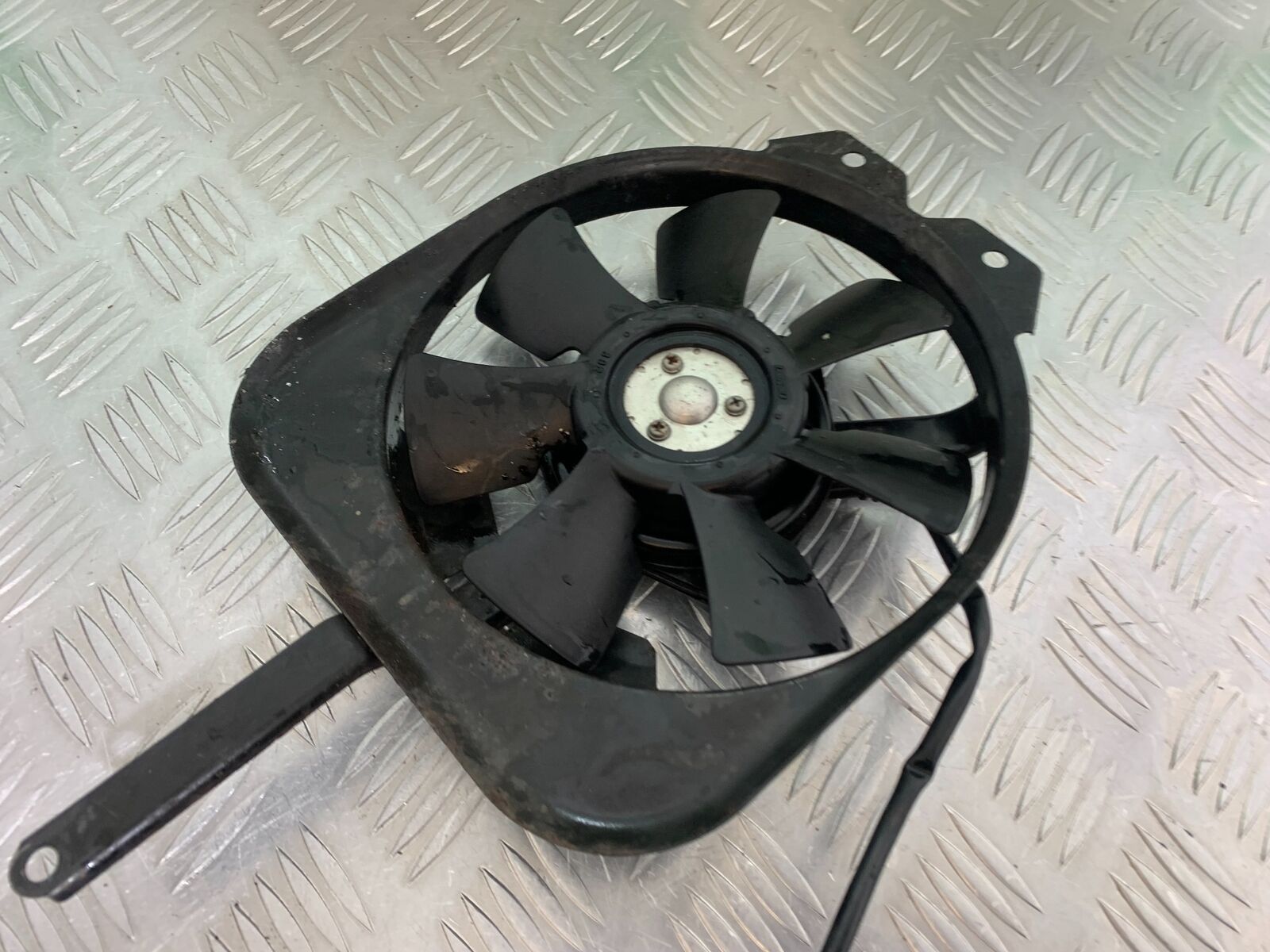 KAWASAKI ZX12R ZX12 R RADIATOR FAN  YEAR 2000-01 (CMB1038)