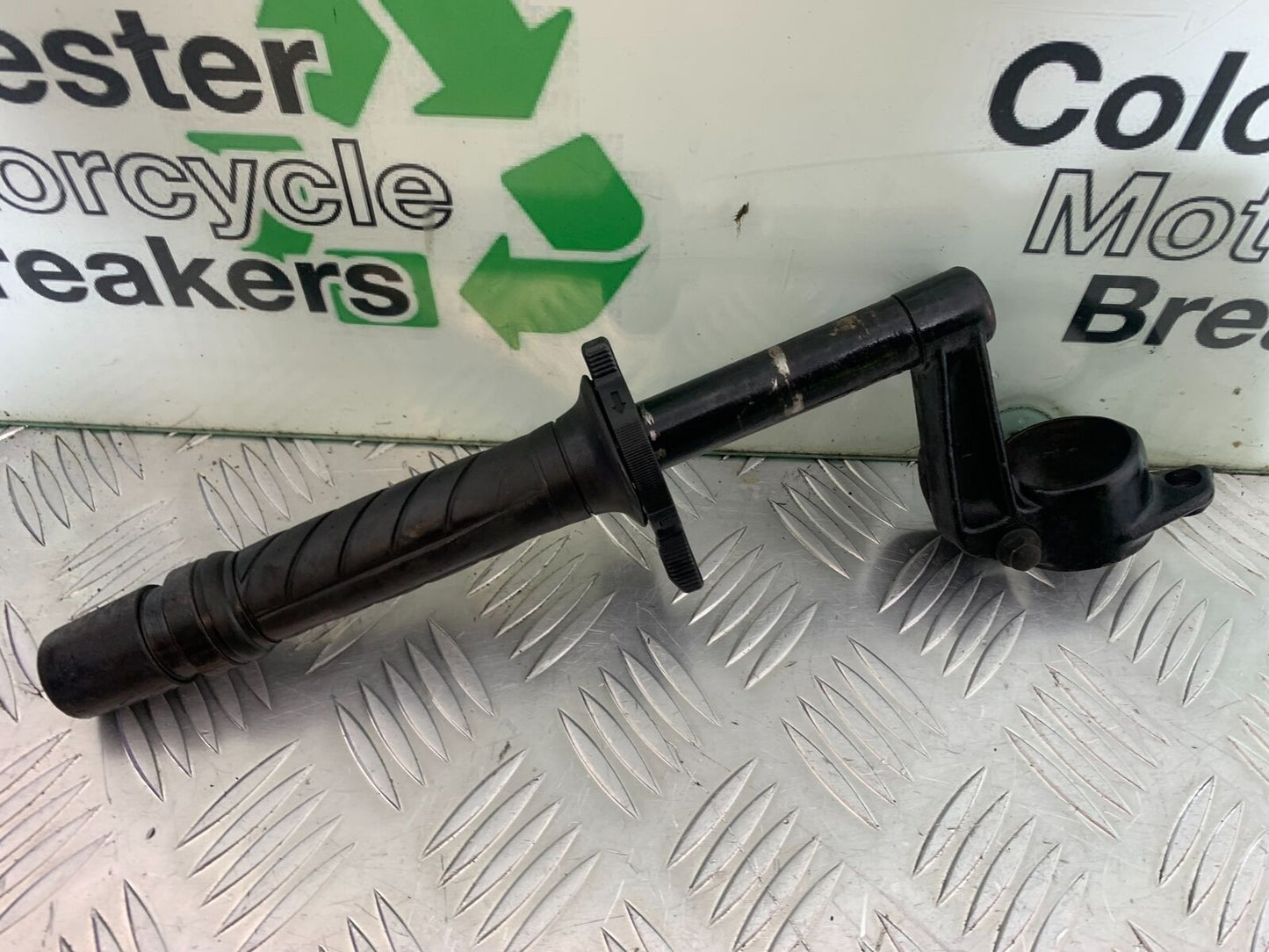 YAMAHA FJ1100 FJ 1100 LEFT HANDLE BAR  YEAR 1984-1985 (CMB1101)