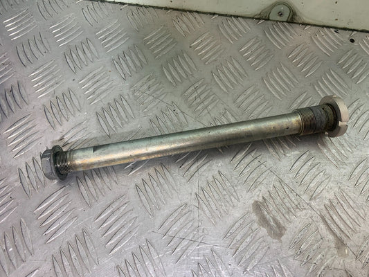 KAWASAKI ZX9R ZX9 E1 SWINGARM SPINDLE  YEAR 2000-01 (CMB1171)