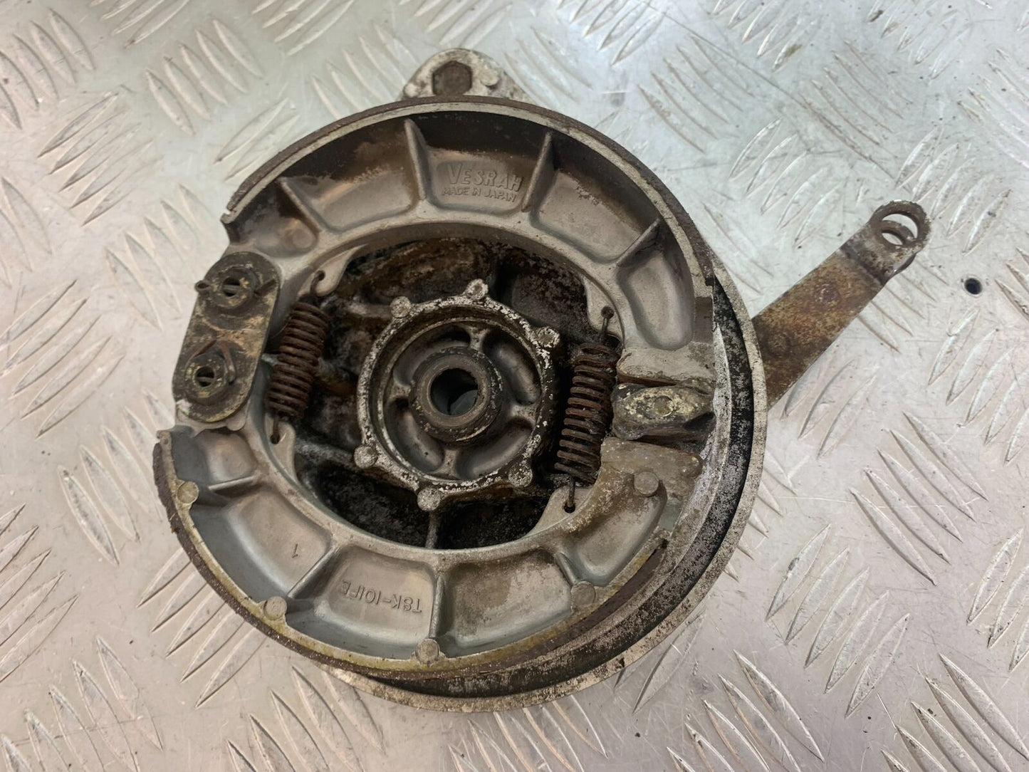 HONDA CX500 CX 500 REAR BRAKE HUB  YEAR 1980 (CMB1131)