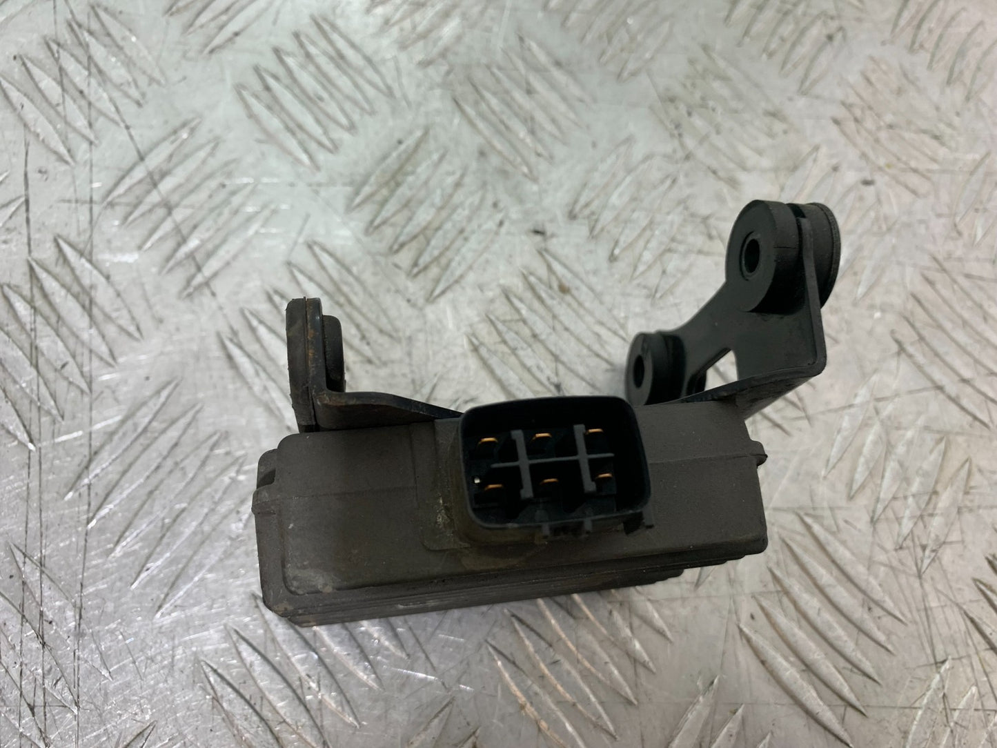 KAWASAKI ER6 N REGULATOR  YEAR 2012-2017 (CMB1324)