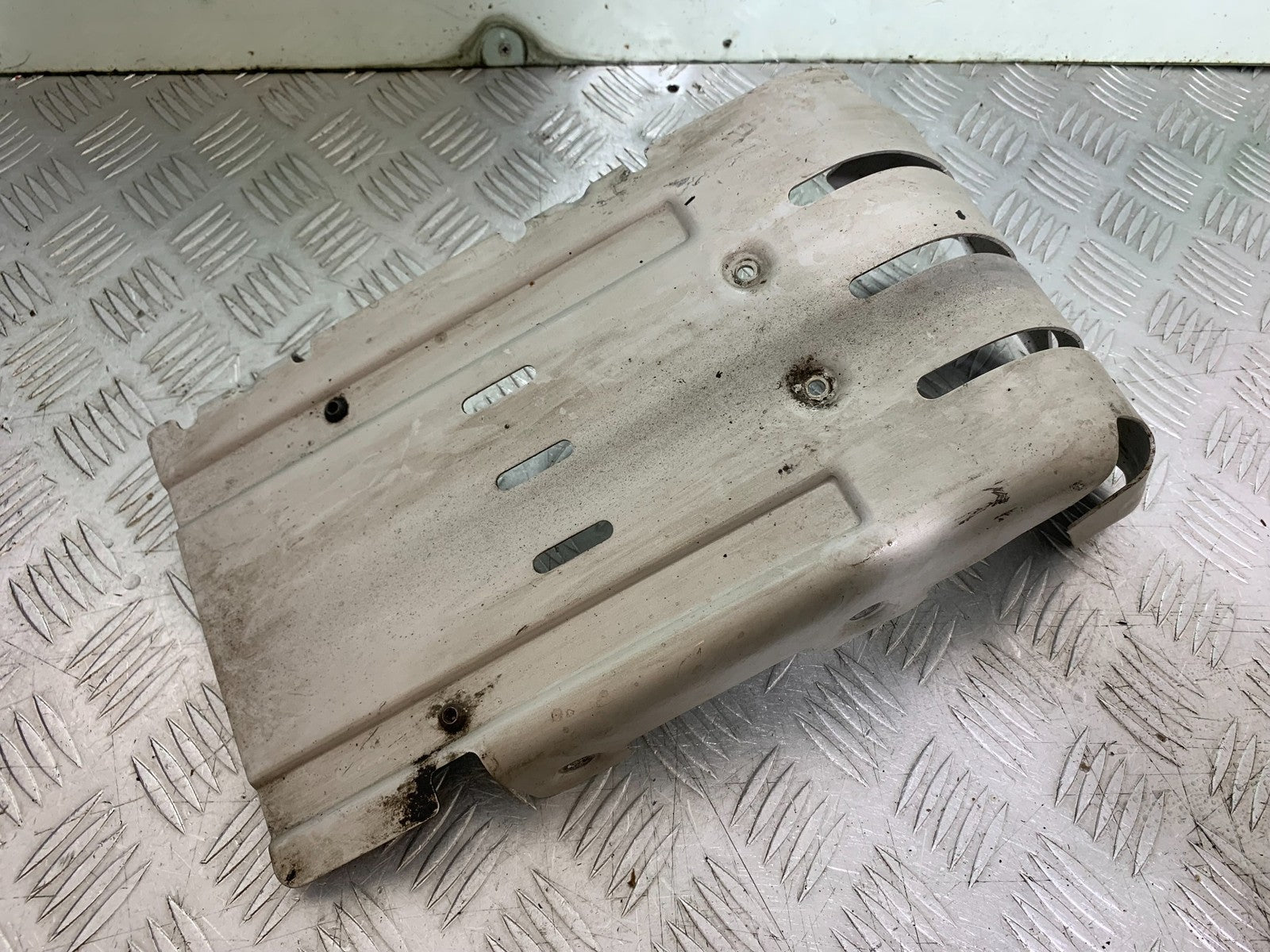ROYAL ENFIELD HIMALAYAN 411 ENGINE GUARD BASH PLATE  YEAR 2018-2023 (CMB1279)