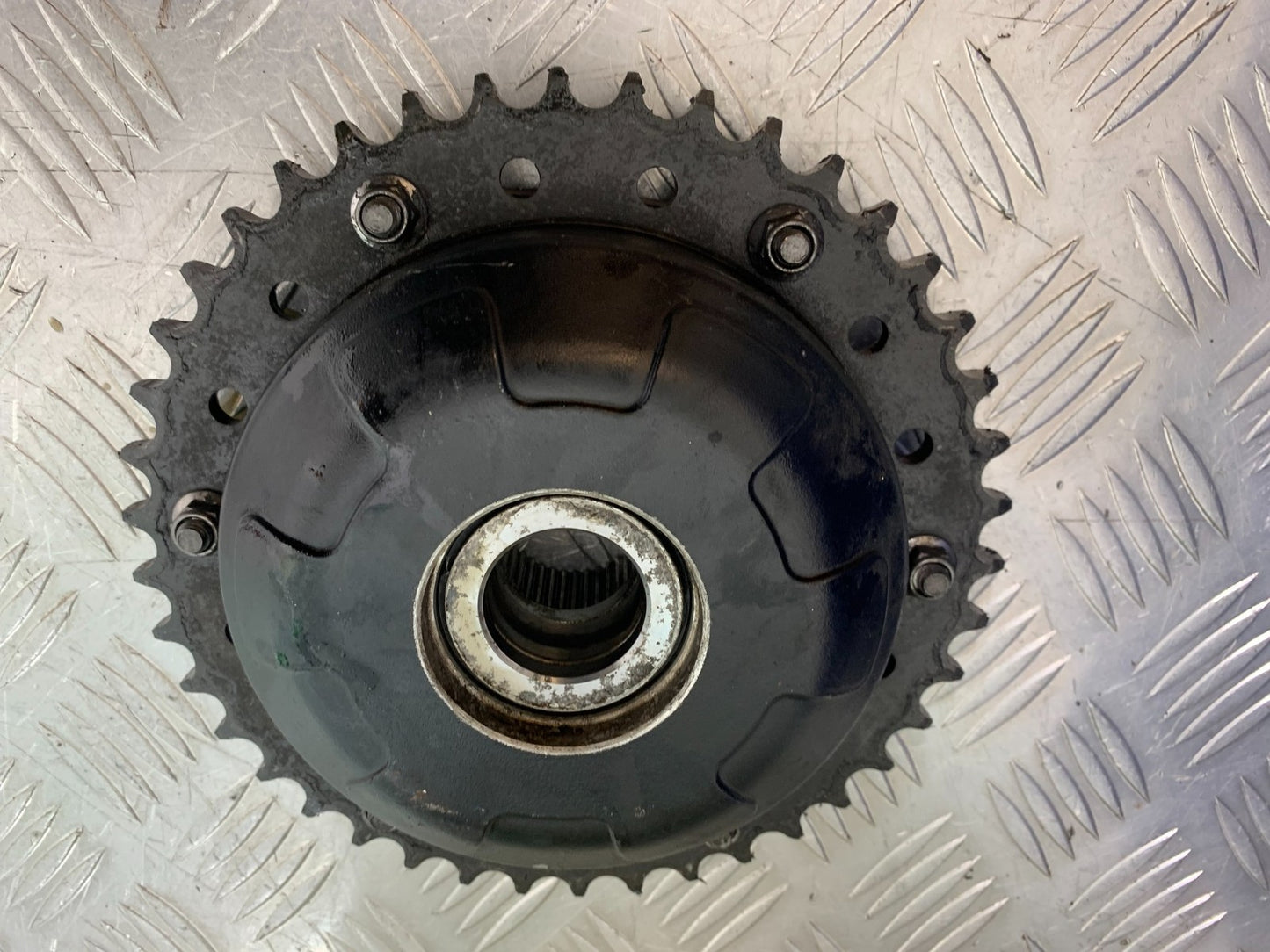 TRIUMPH 1050 SPRINT ST SPROCKET CARRIER   2003-2011 (CMB1285)