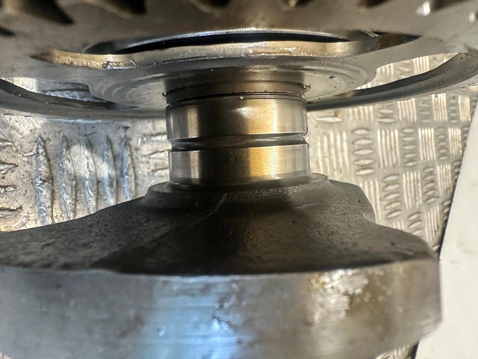HONDA CBR1100 XX BLACKBIRD CRANKSHAFT YEAR 1996-1998 (CMB1017)