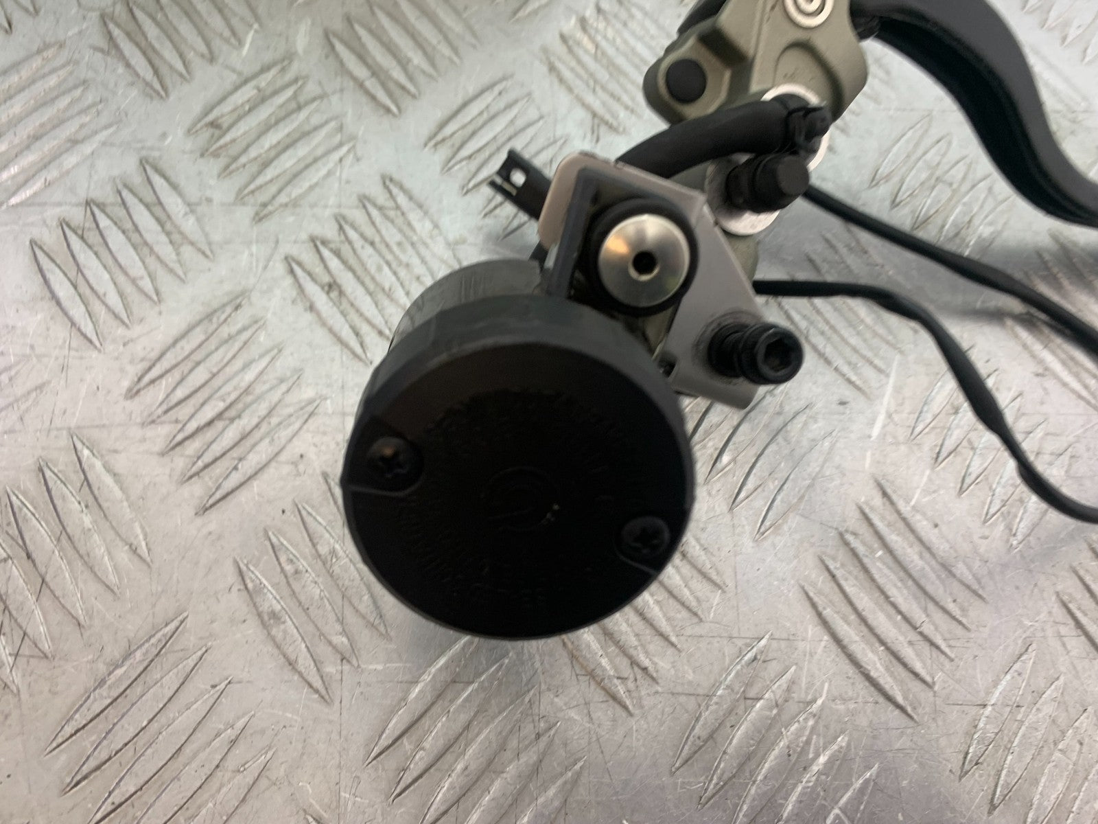 DUCATI 937 MONSTER FRONT MASTER CYLINDER  YEAR 2021-2024 (CMB1270)