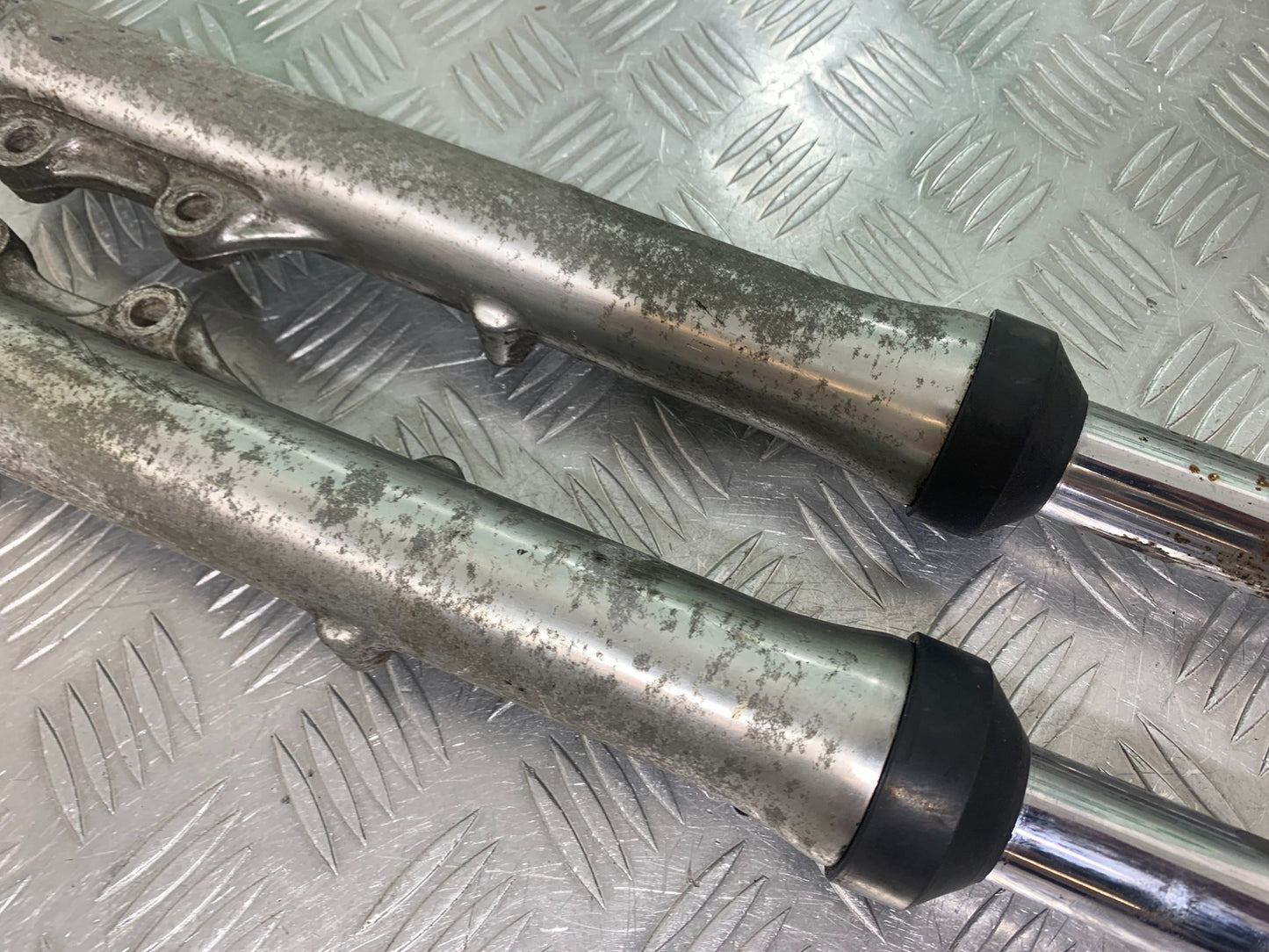 HONDA CX500 CX 500 FORKS YEAR 1978 1981 (CMB1137)