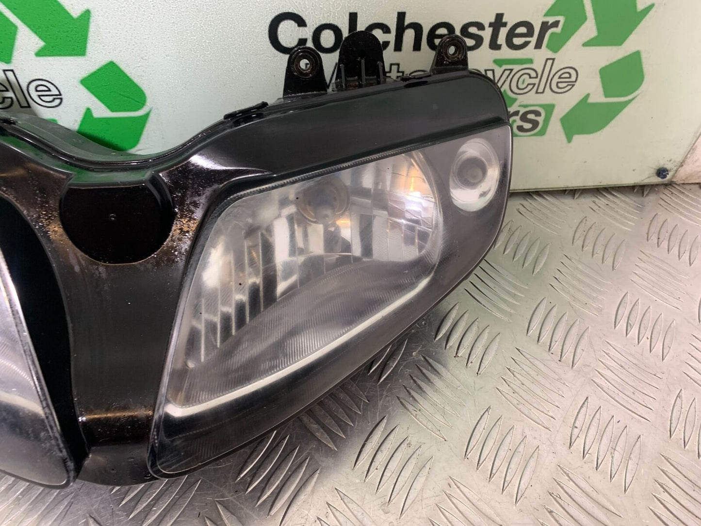 SUZUKI SV1000 SV 1000 K4 HEADLIGHT  YEAR 2003-2007 (CMB1042)
