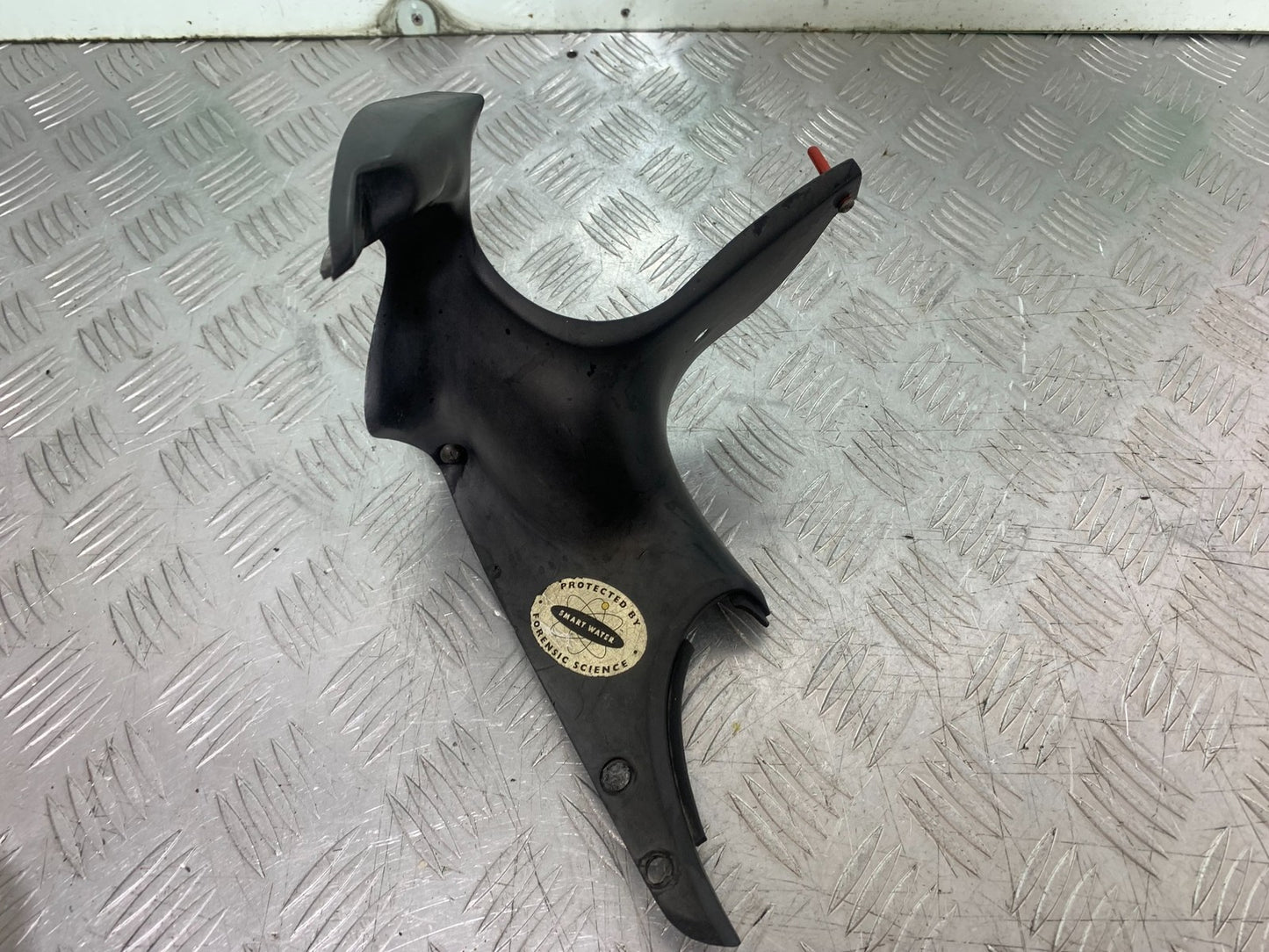 HONDA CBR600 CBR 600 FX FY TOP FAIRING INFILL PANEL   YEAR 1999-2000 (CMB1287)