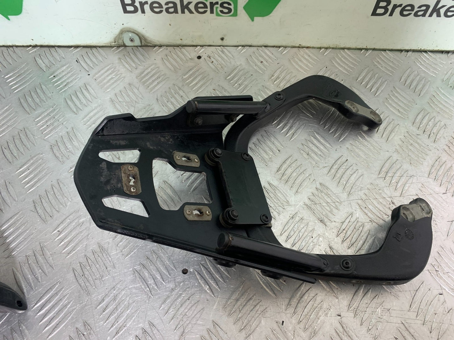 TRIUMPH 1050 SPRINT ST RACK 2003-2011 (CMB1285)