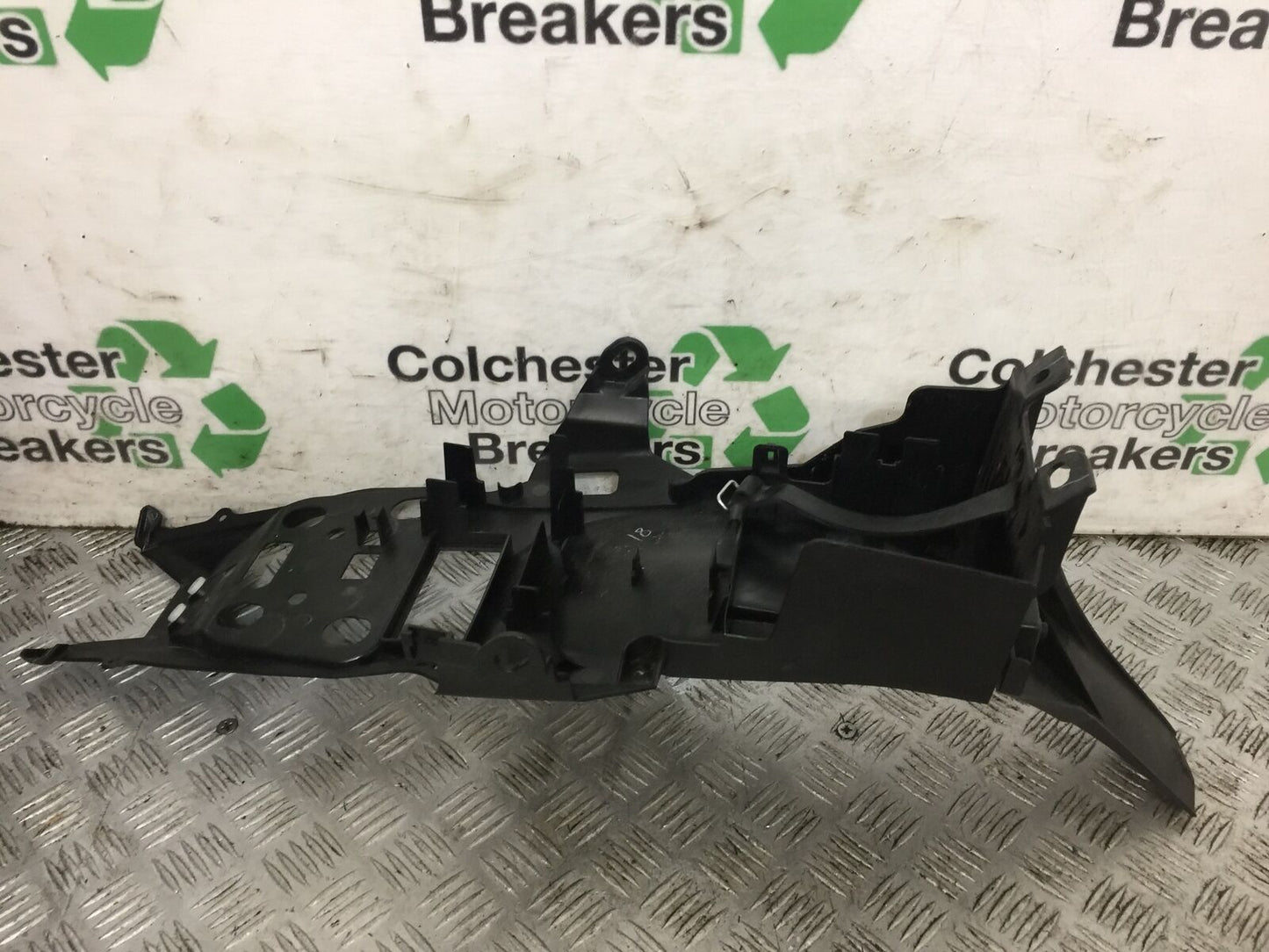 YAMAHA MT03 PETROL TANK  YEAR 2018  (STOCK 801)
