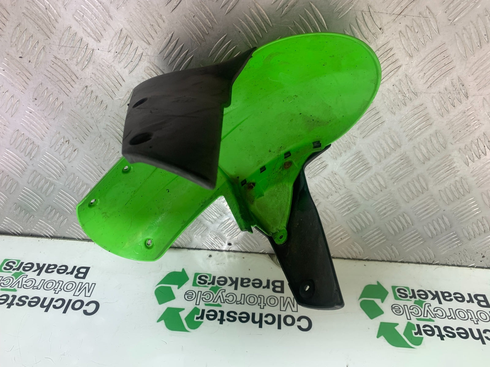 KAWASAKI ZX6R ZX6 R P7F P8F FRONT MUDGUARD YEAR 2007-08 (CMB1165)